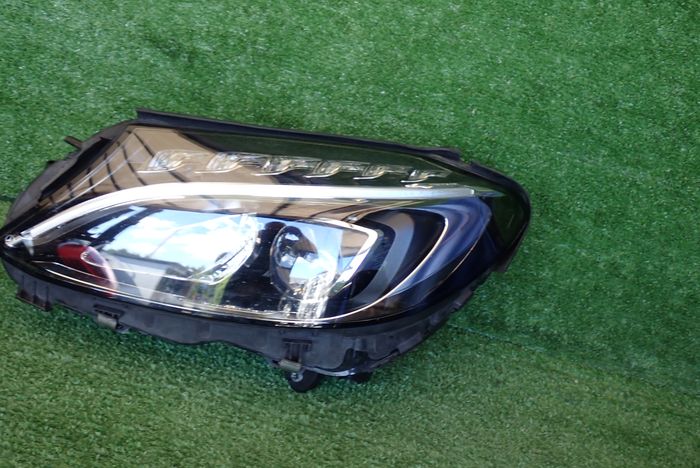 MERCEDES W205 205 C-KLASA LED HIGHT PERFORMANCE 13- reflektor left light