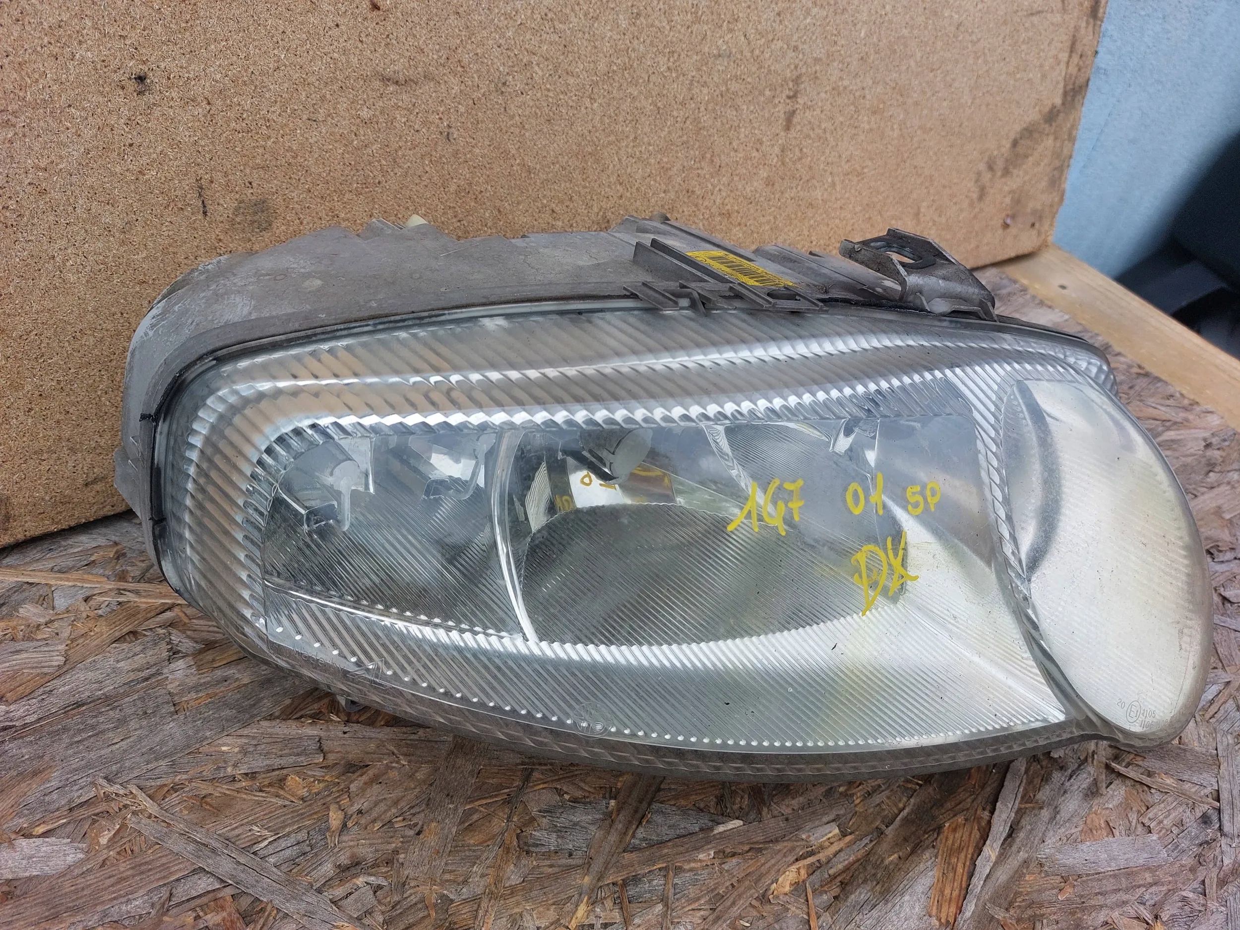 light front right Alfa Romeo 147 00-04 EU