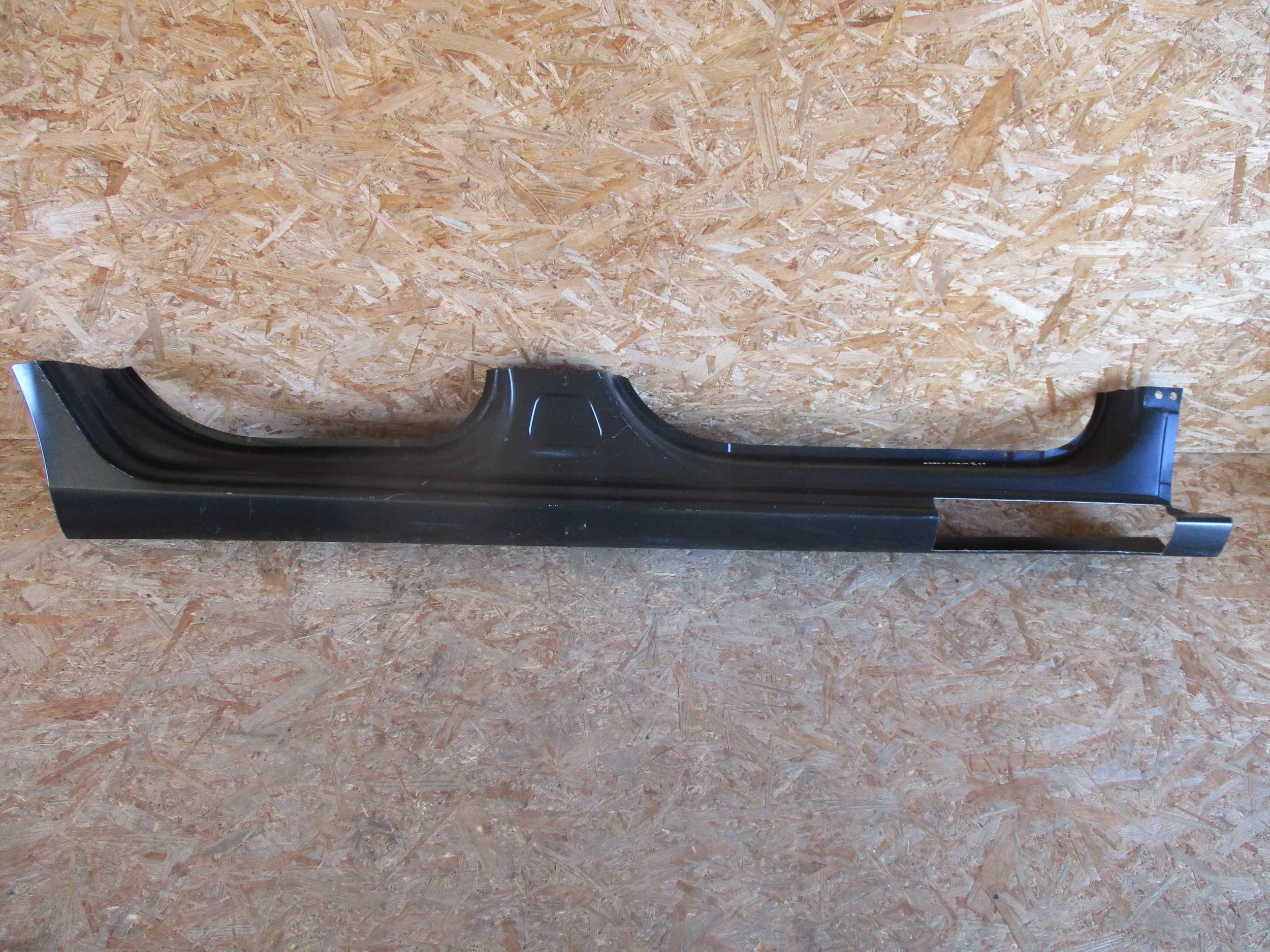 threshold right SKODA FABIA III 6V