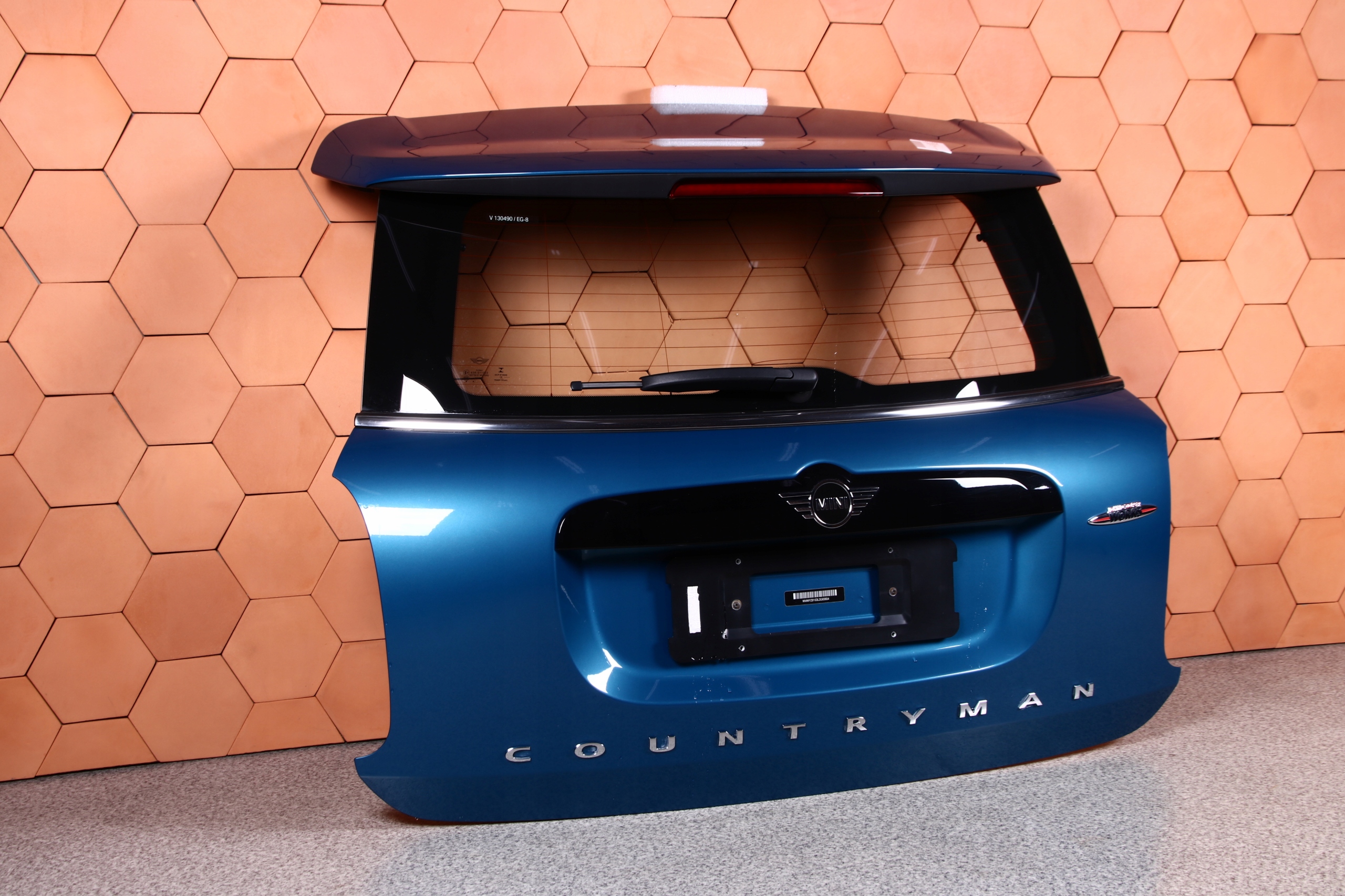 MINI COUNTRYMAN F60 KLAPA BAGAŻNIKA TYŁ C2M Producent części Mini OE