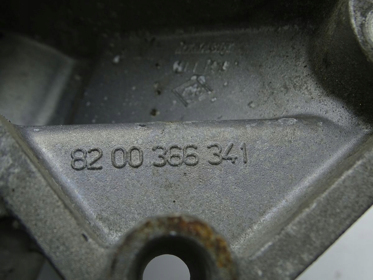 renault ESPACE IV 02-06 2.2 ДРОССЕЛЬНАЯ ЗАСЛОНКА EGR