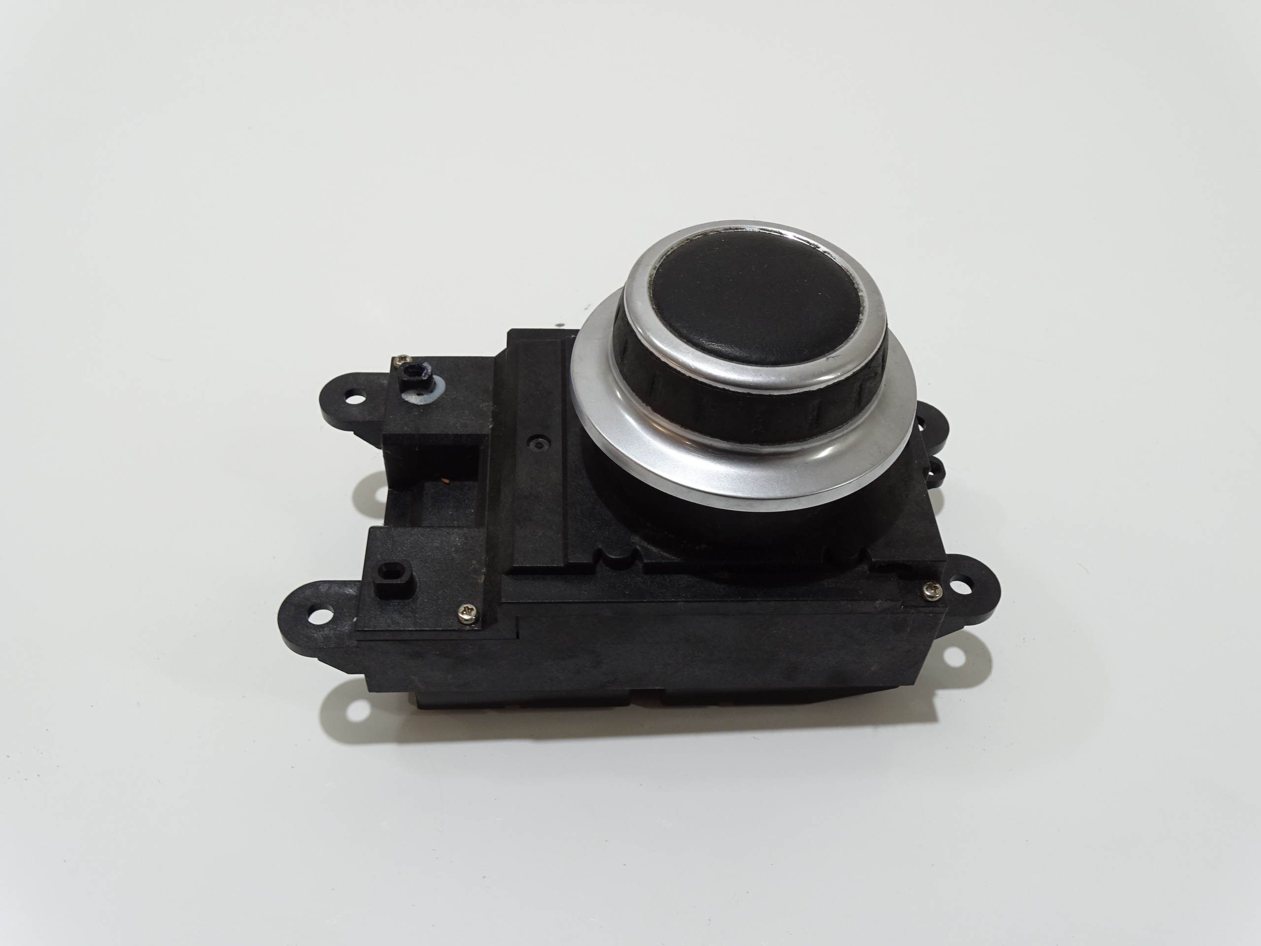 KONTROLER POKRETLO IDRIVE BMW E60 E61 OE 6944884 (4642975)