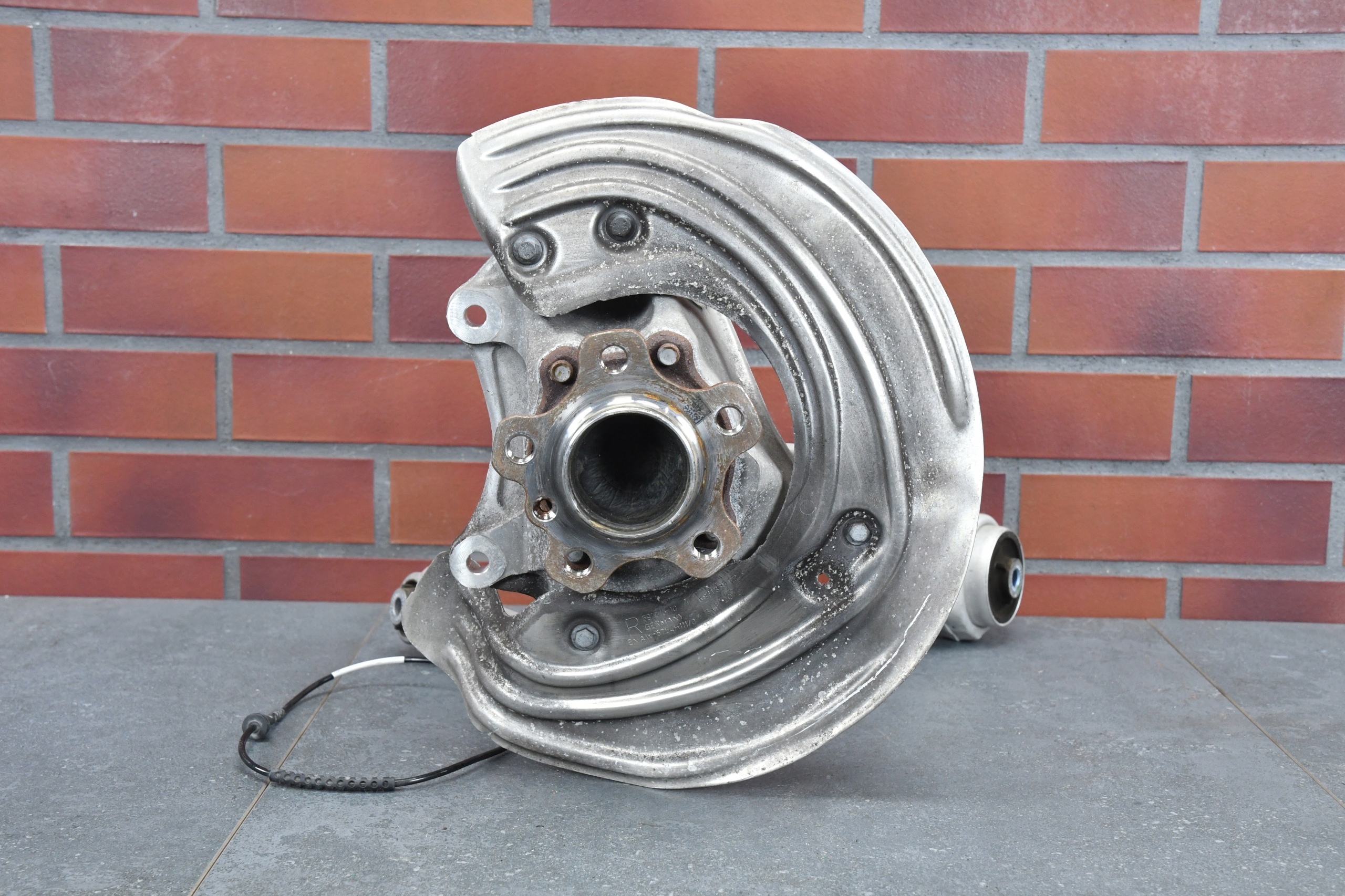 swing right front shock absorber right front BMW 2 G42 4161km