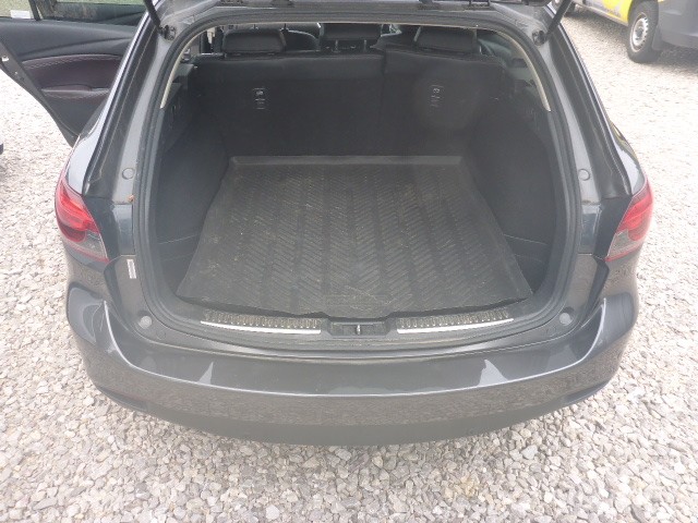 ЧВЕРТЬ ЗАДНІЙ РЕМІНЬ ВАННА MAZDA 6 III GJ 12-LIFT