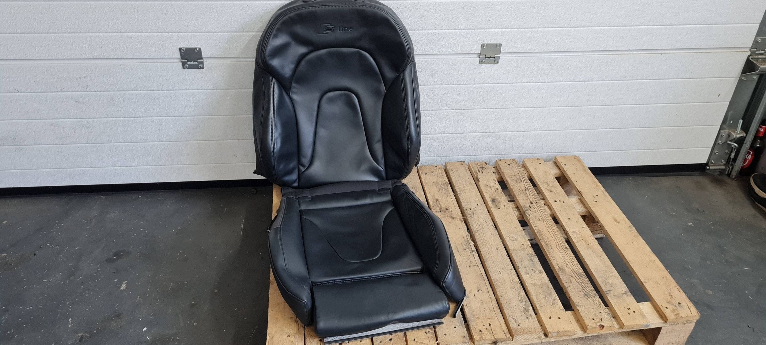 A5 8T LIFT side leather seat seat left front SLINE FEINNAPPA A4 B8
