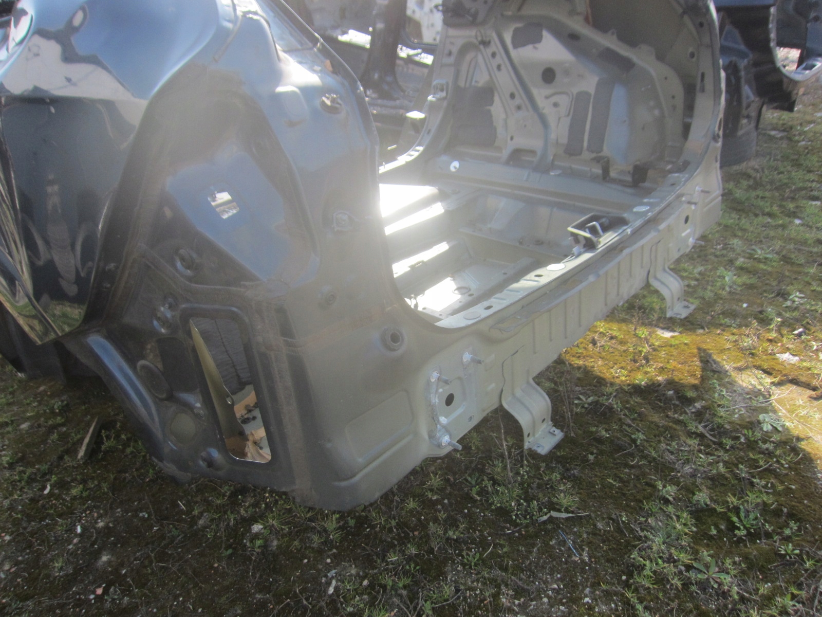 VOLVO XC60 XC 60 II rear panel sump boot CALY rear part bodywork 723 18R