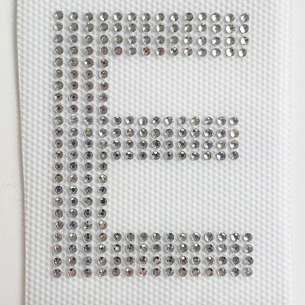 Naprasowanka na odzież z cyrkoniami - Litera duża do personalizacji N Rodzaj aplikacji z nadrukiem