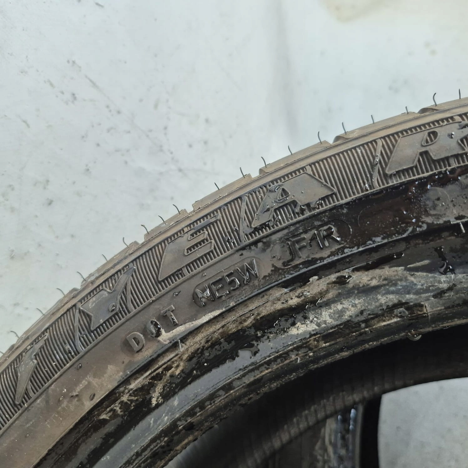 tyres summer GOODYEAR EAGLE LS2 255/45 R19 100H AO-AUDI