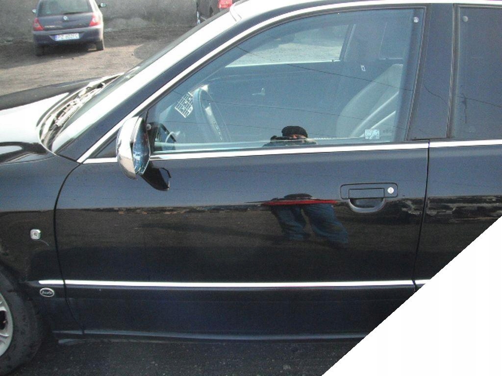 AUDI A8 D2 94-99 DRZWI LEWE PRZEDNIE Z LISTWĄ LZ5L