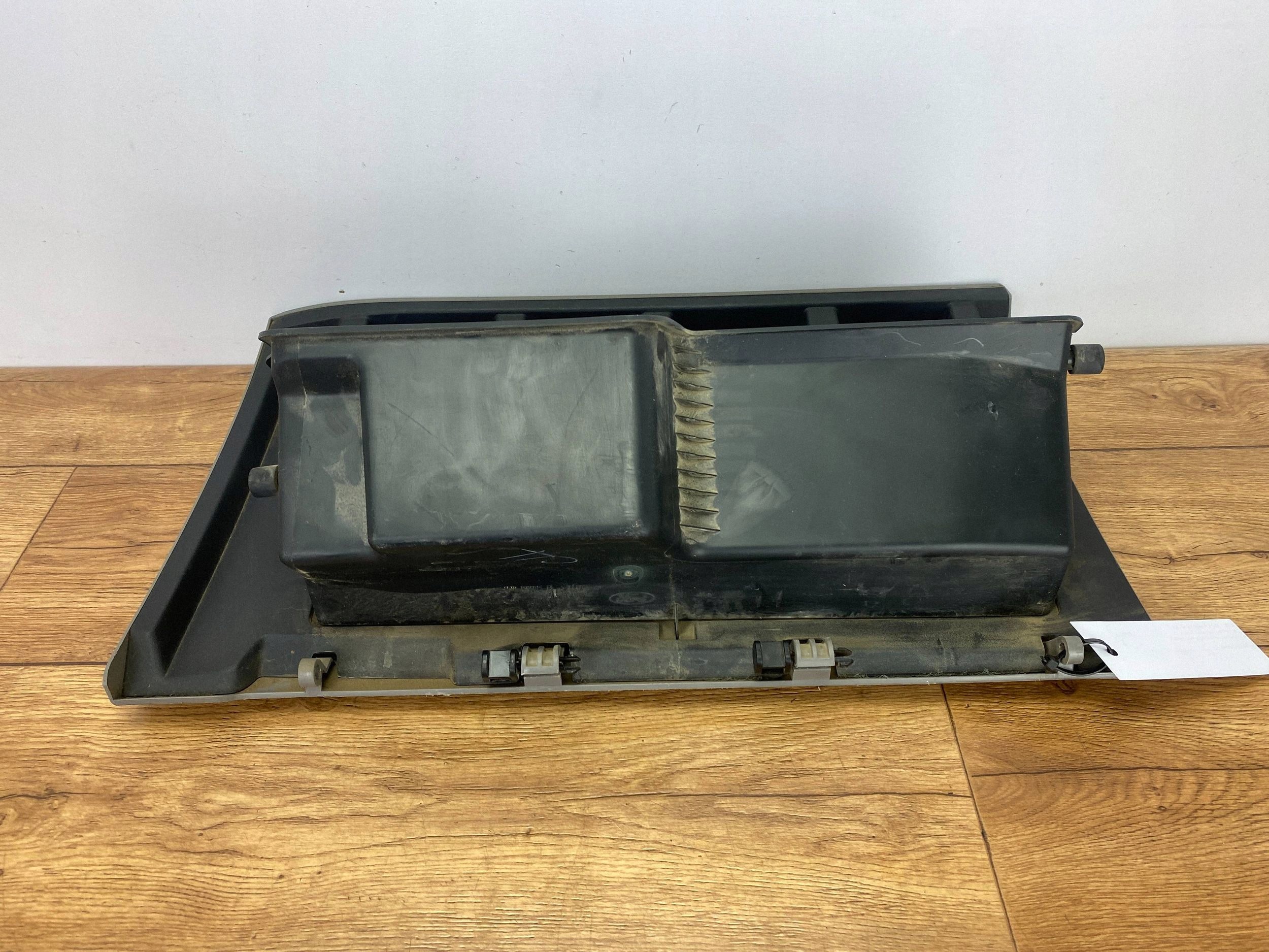 Handschuhfach Ford F150 2015+