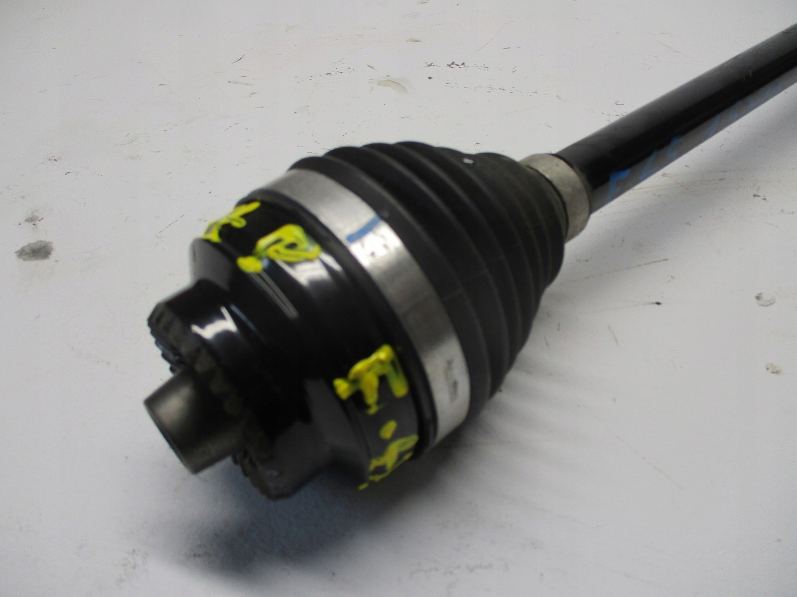 semi-axis rear part rear BMW 2 F45 1,5HYB right