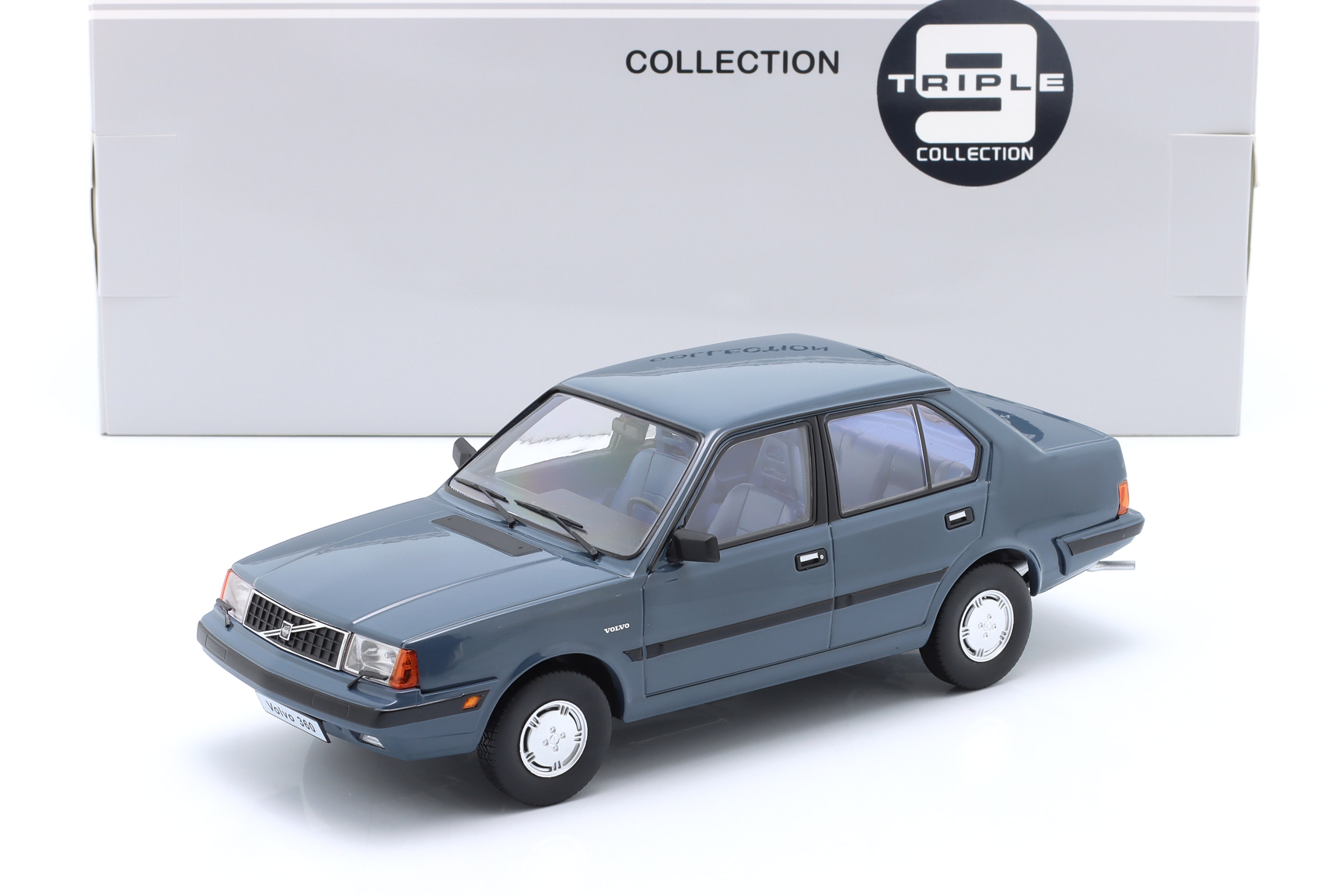 TRIPLE9 Volvo 360 Glt 1987 modrá/šedá 1:18