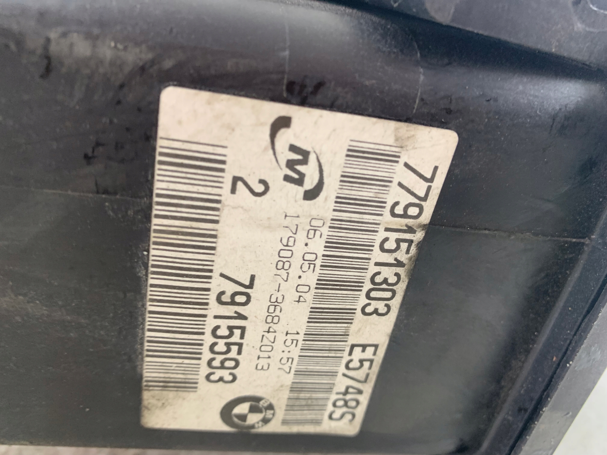 BMW E46 Réservoir eau 7787040
