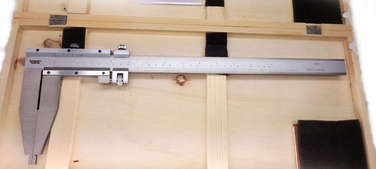 SUWMIARKA NONIUSZOWA 300x150 VIS EAN (GTIN) 6096321539590