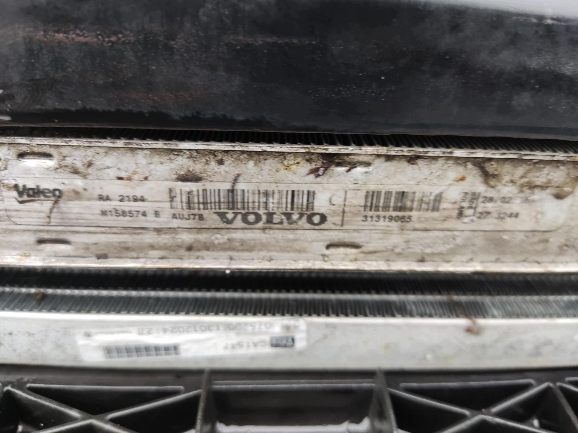 KOMPLET chladiče chladiče ventilátor VOLVO V40 II 2.0D 2012-2016