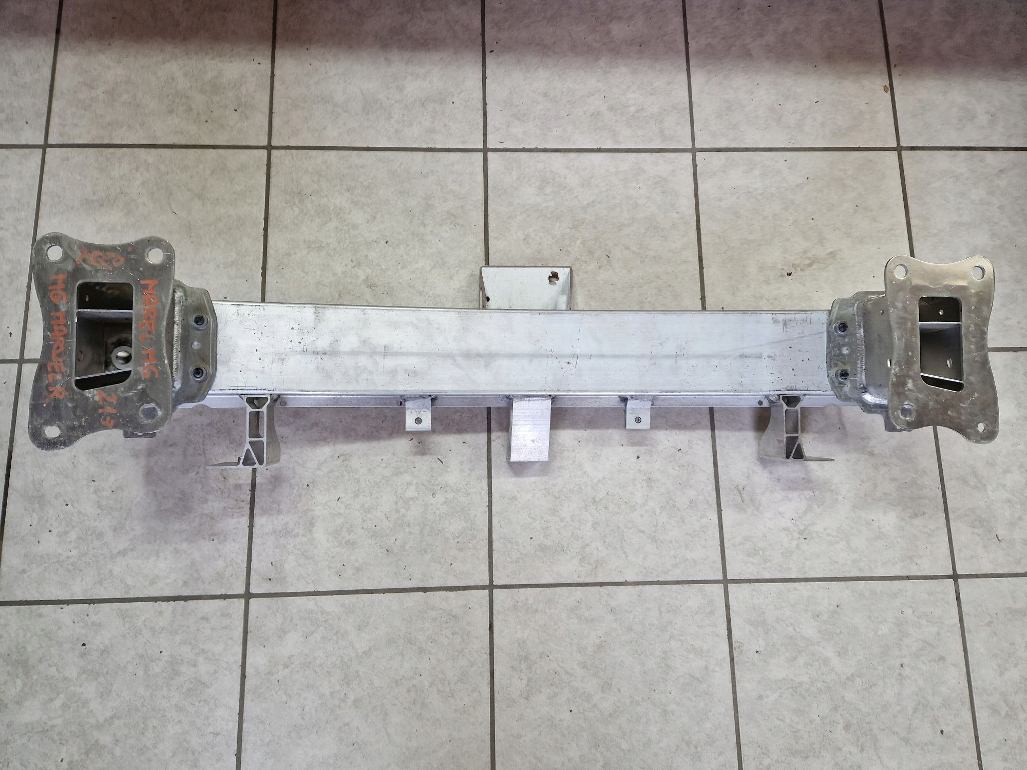 bumper support front MG MARVEL R 2021R->