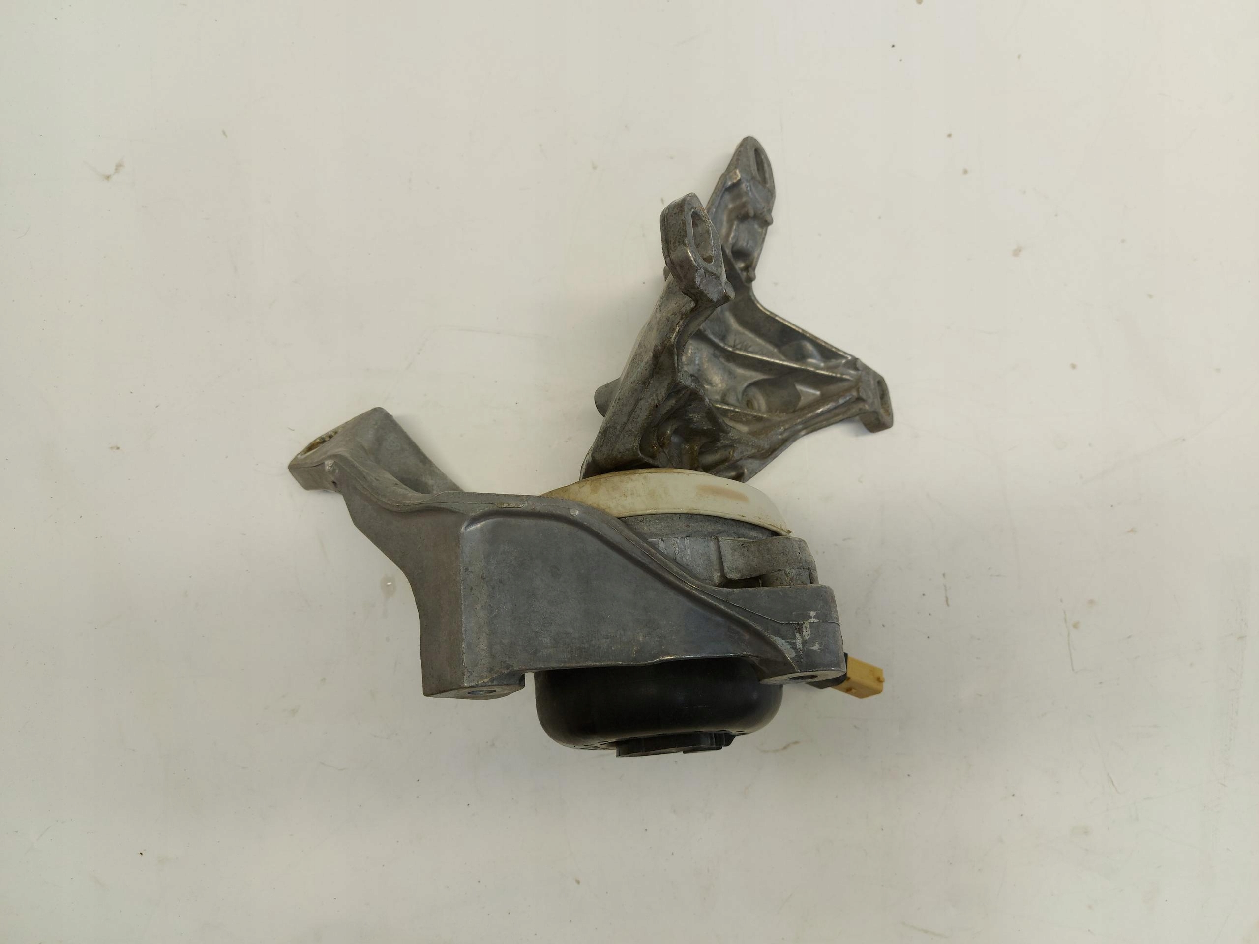 AUDI SQ7 Q7 II LIFT 4M0 4.0 TDI engine mount left 4M0399201G