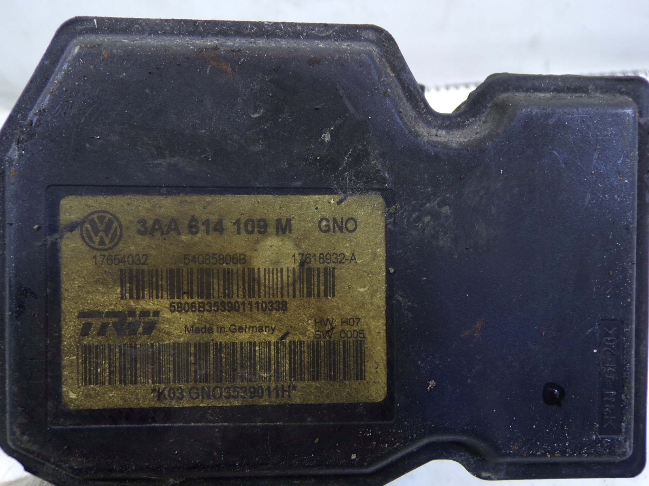 Pompa ABS VOLKSWAGEN PASSAT B7 3AA614109M