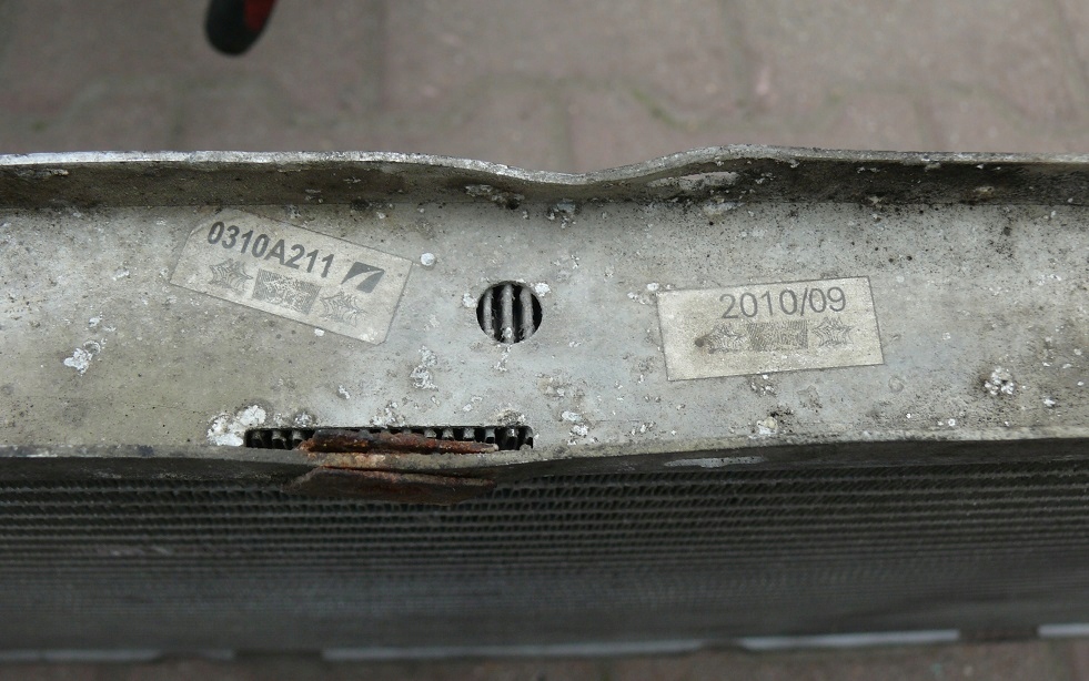 water cooler VW TRANSPORTER IV T4 2.4 D 78KM AAB 0310A211