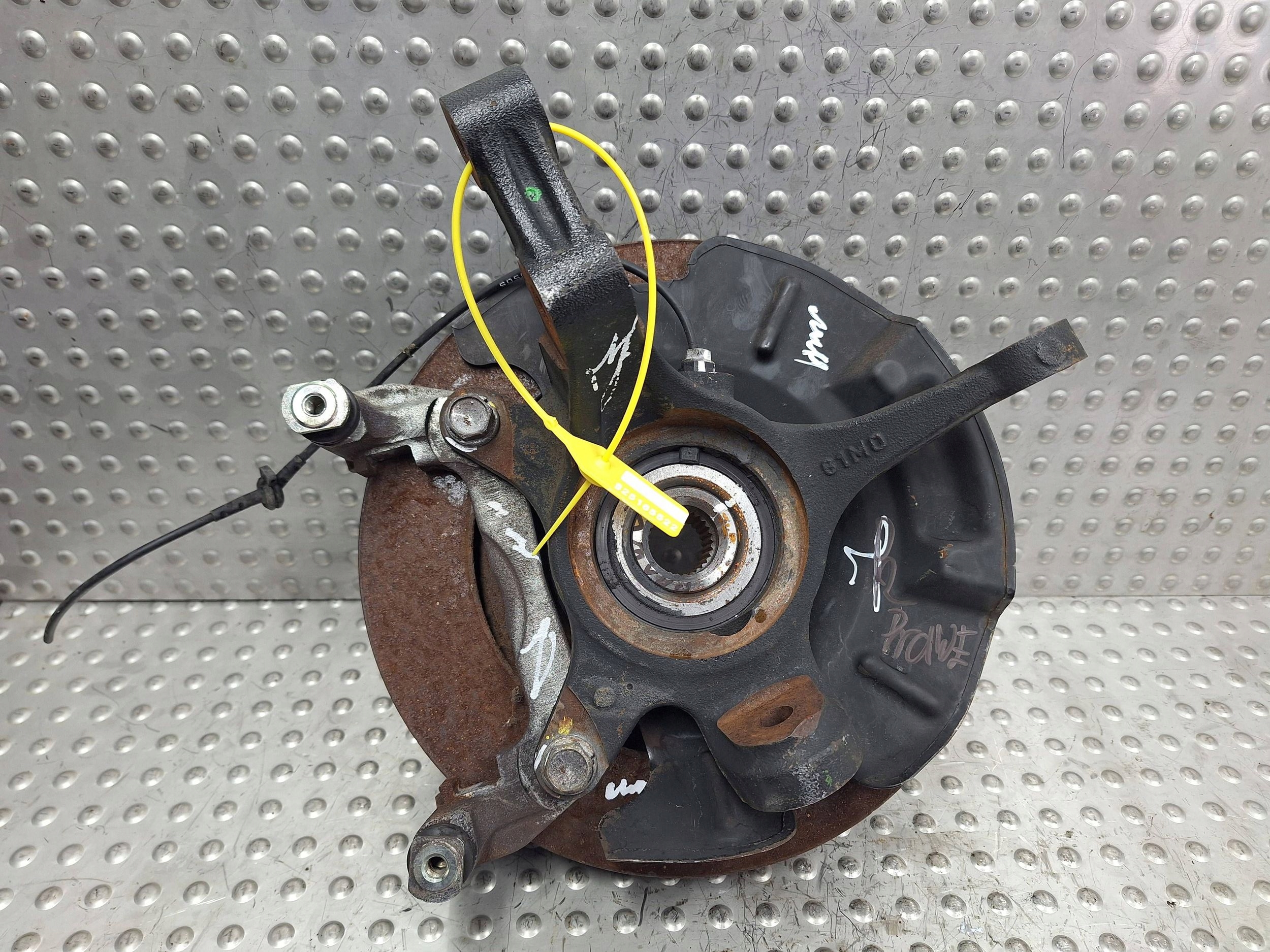 swing right front SUZUKI VITARA III 14-22 61M0