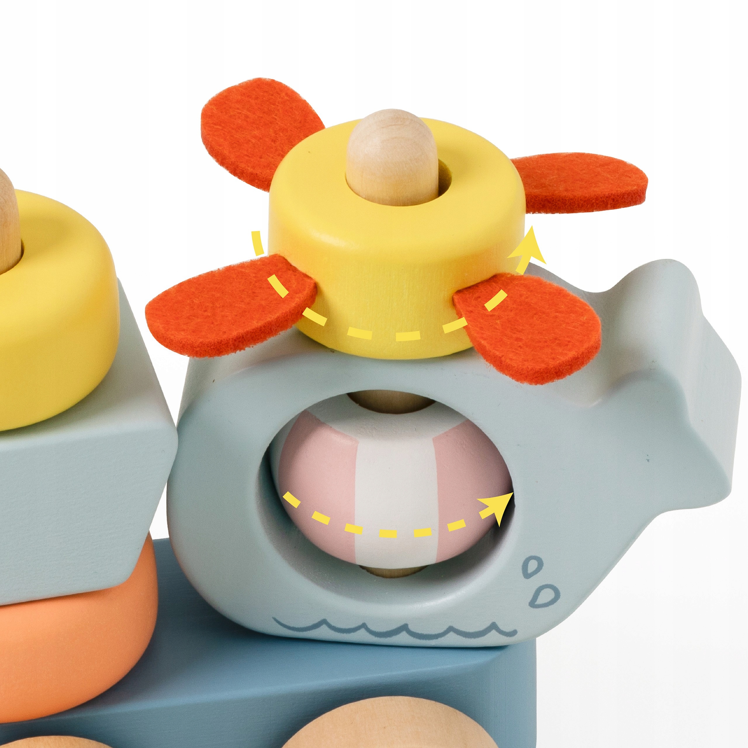 DREWNIANA KOLEJKA MONTESSORI ZWIERZĄTKA UKŁADANKA CIĄGNIĘCIA CLASSIC WORLD Materiał drewno