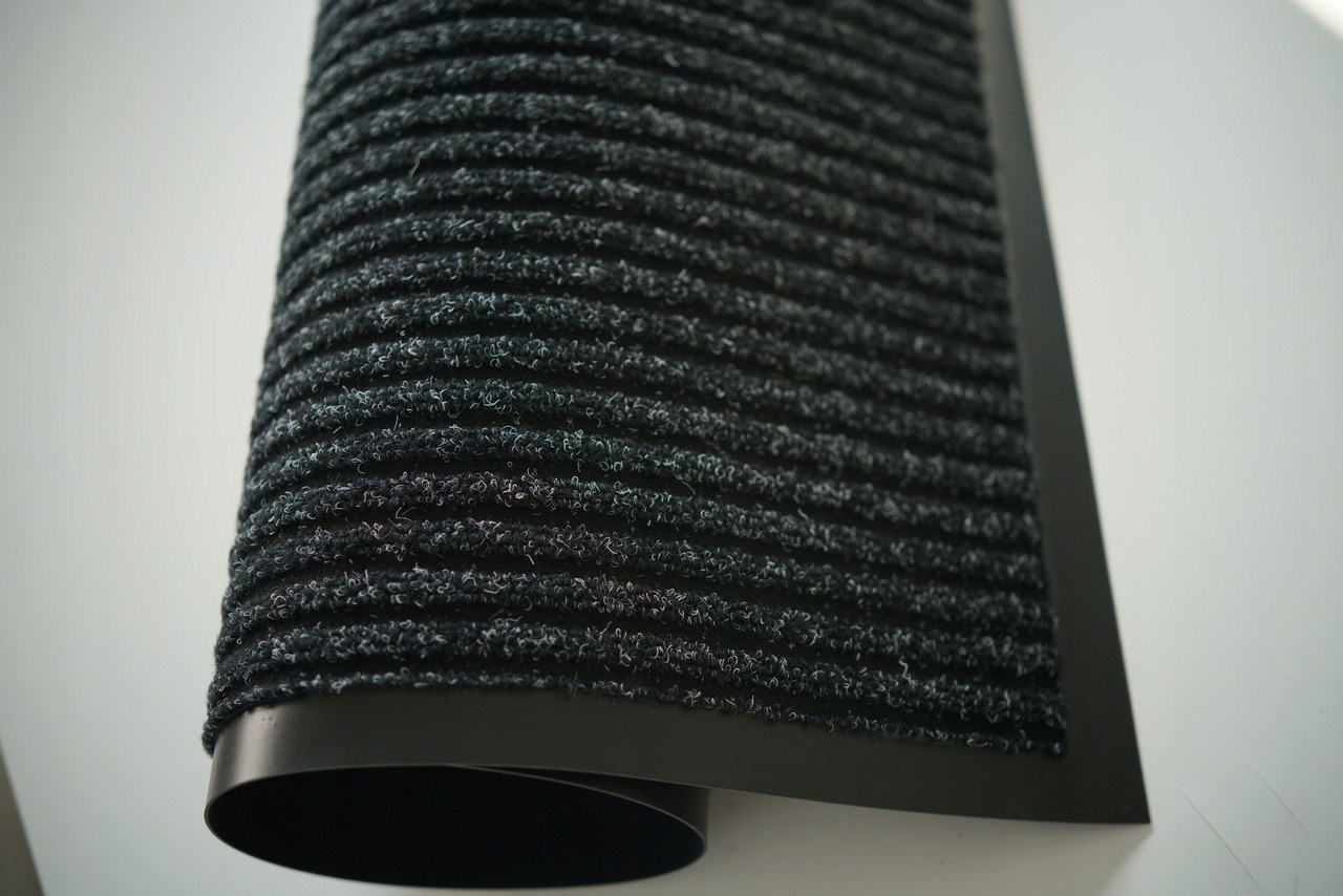 WYCIERACZKA MATA WEJŚCIOWA 3D DO BUTÓW 60X90 GUMOWA ZEWNĘTRZNA ANTYPOŚLIZG Materiał tekstylna