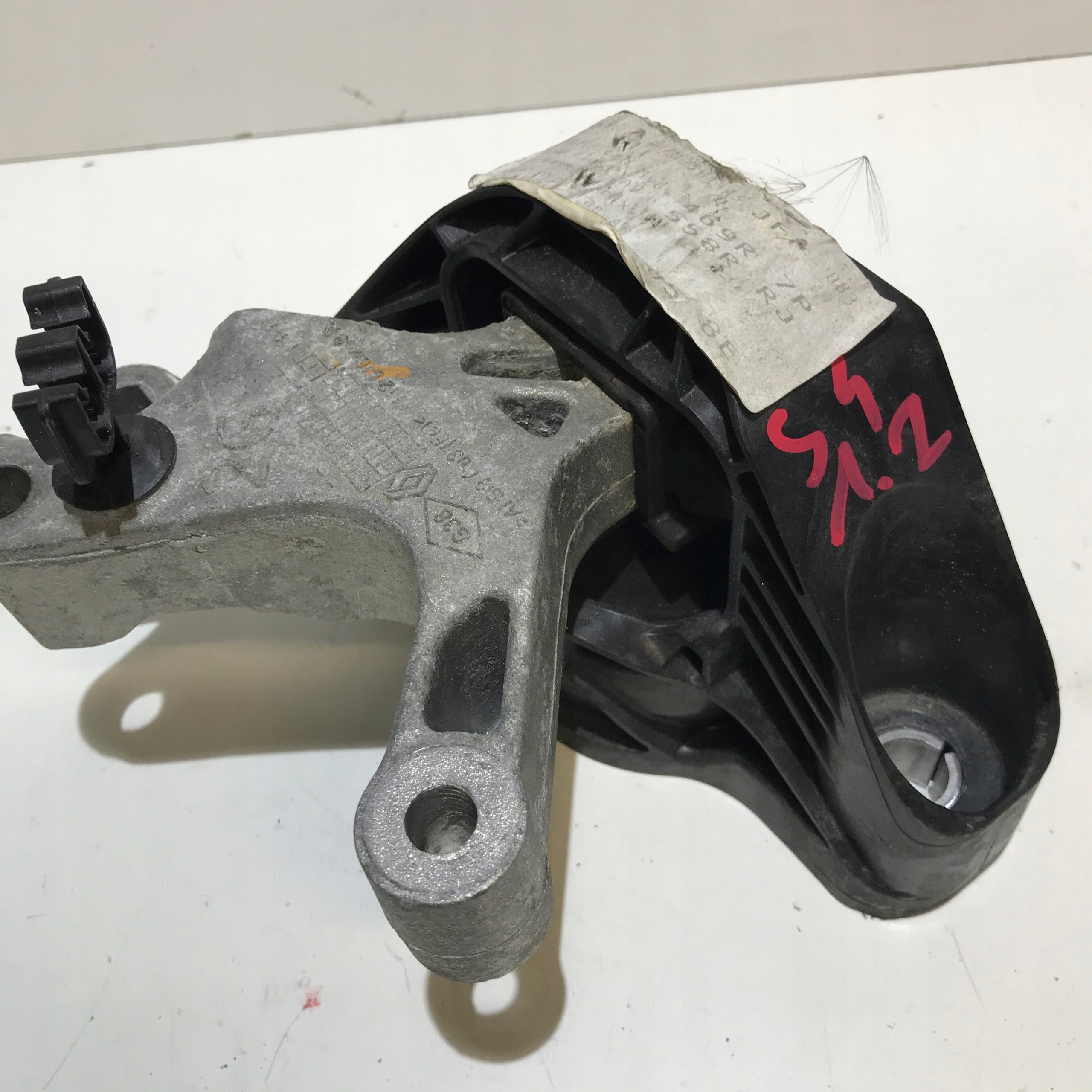 RENAULT SCENIC IV 1.2 TCE HOLDER ENGINE MOUNT