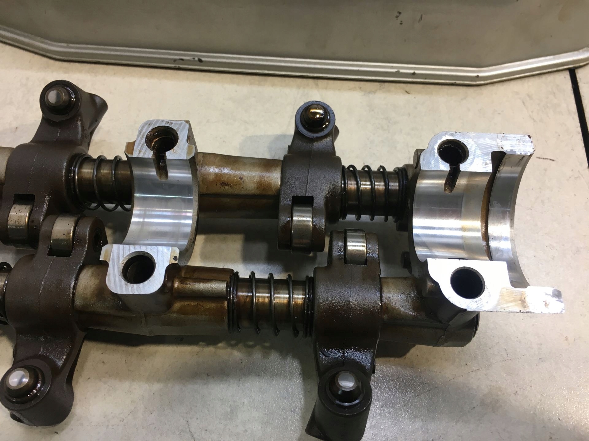 head. rear CHRYSLER LE BARON 3.0 V6 21