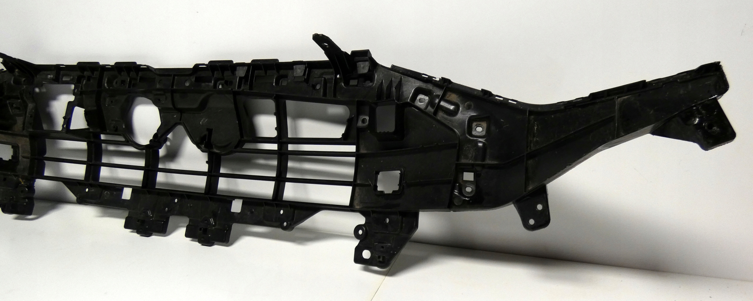 AUDI ETR0N E-TRON 4KE807233 pillar grill grill grille