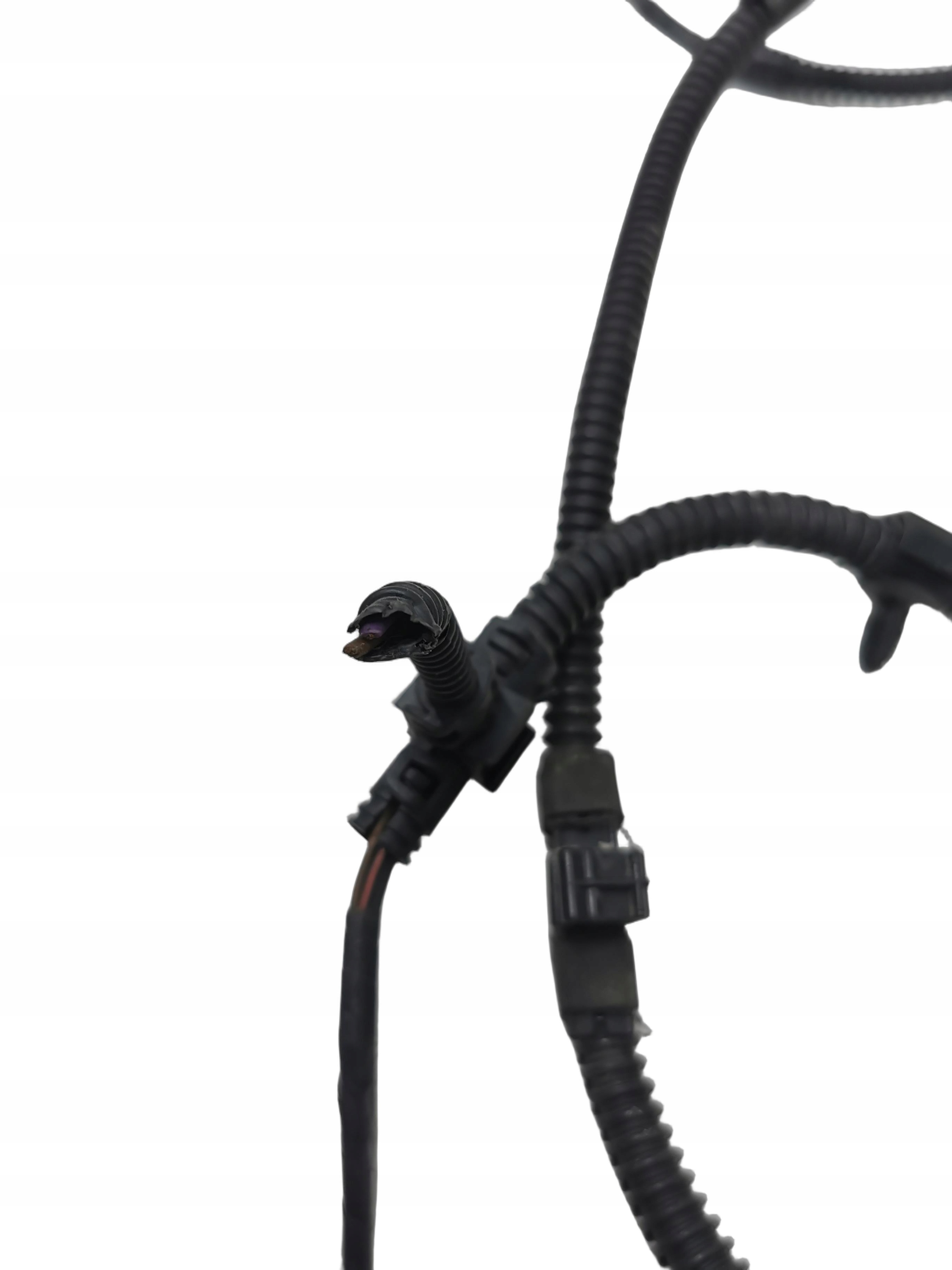bundle wiring supports front below RADAR VW TOUAREG II 7P6971073A