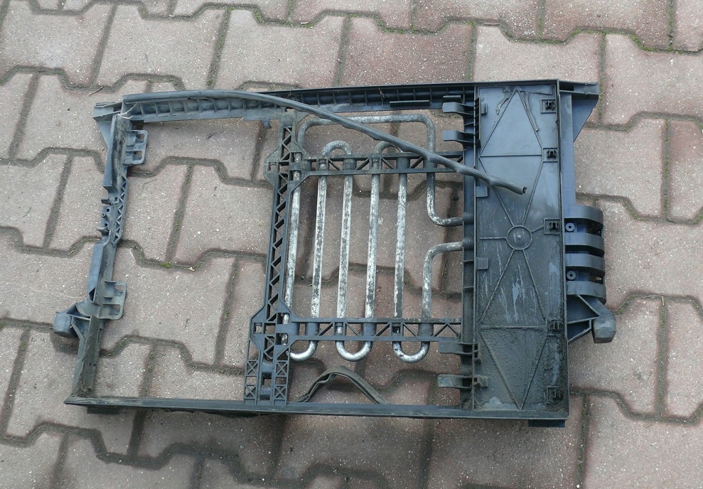 radiatore LIQUIDO SERVOSTERZO BMW E39 2.8 SERIA 5