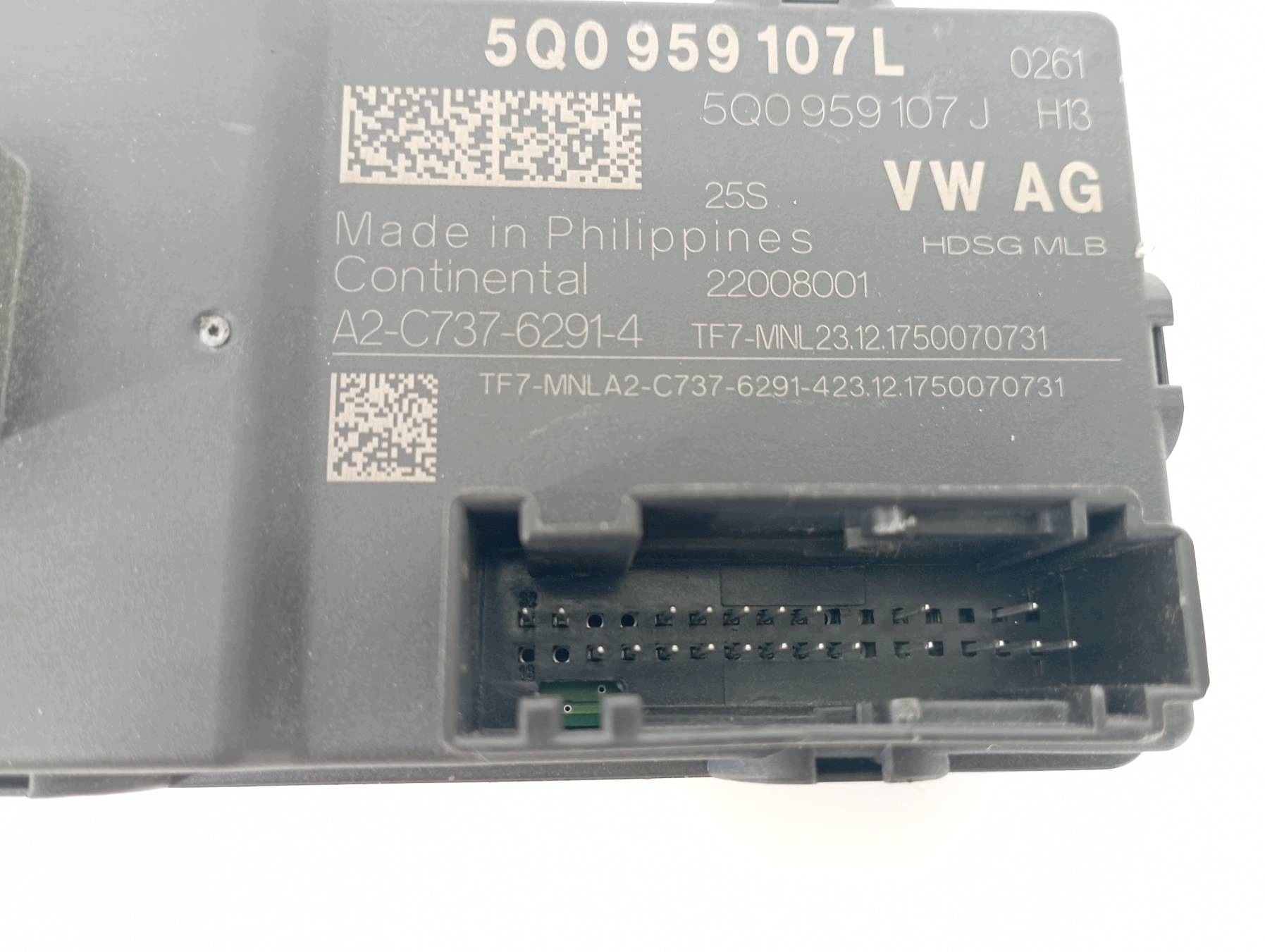 module bonnet boot 5Q0959107L VW Volkswagen Touran III (2015- )