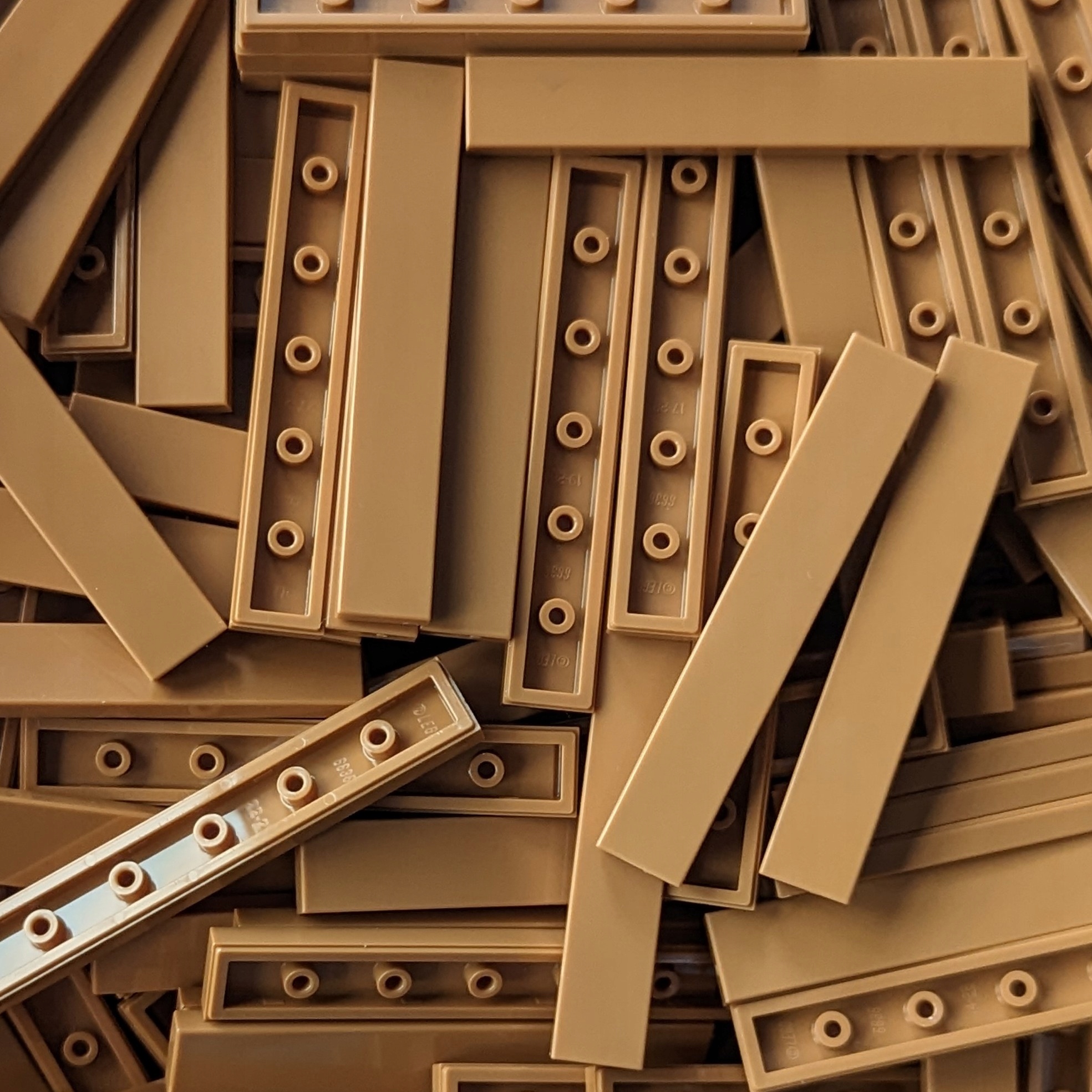 

Pakiet Lego 6636 Tile 1x6 Średni Nugatowy 10szt N