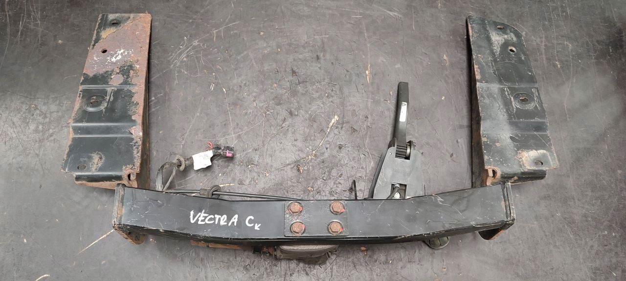 tow Opel Vectra C kombi