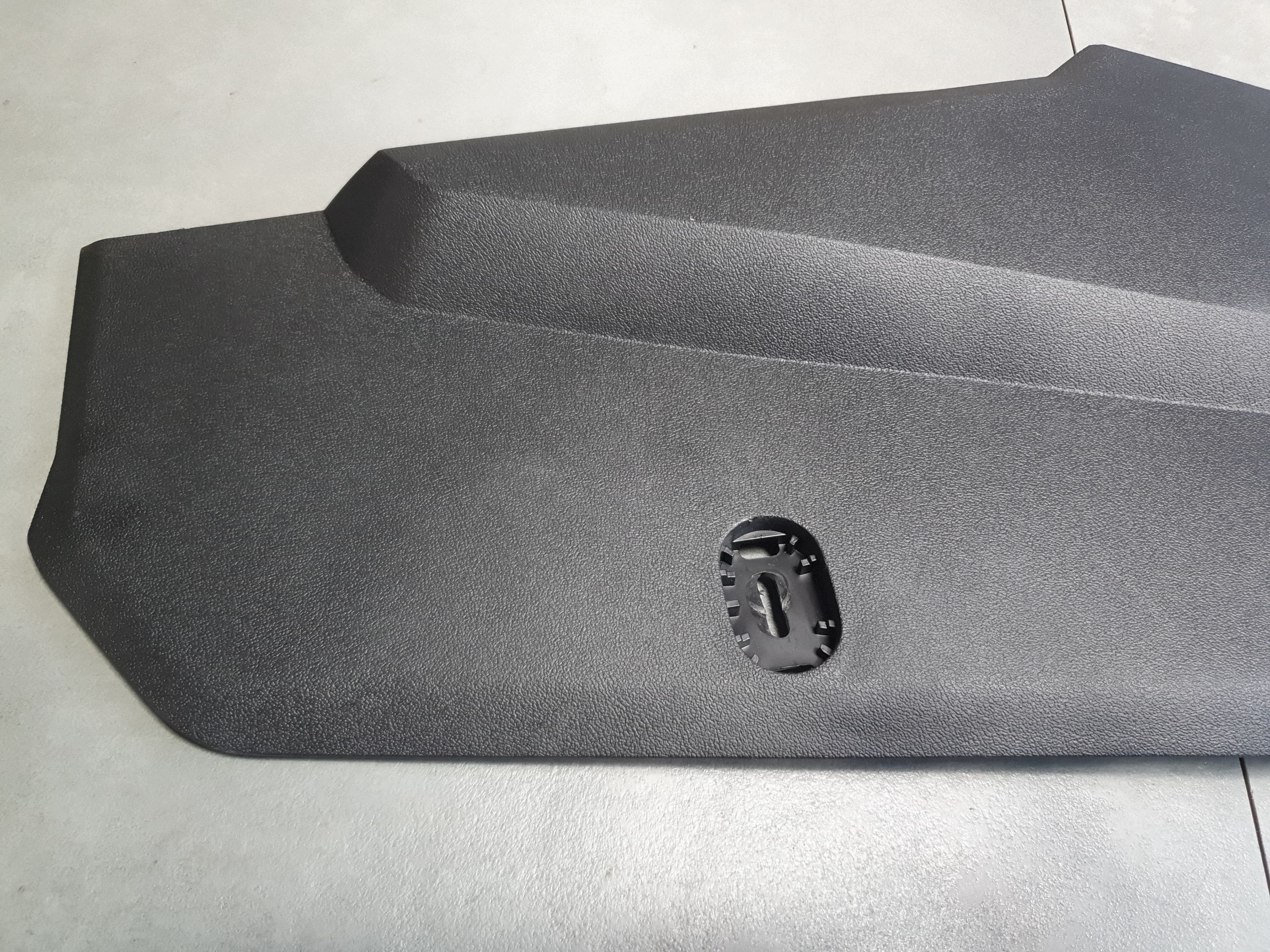 Audi SQ6 e-tron copertura grembialina laterale / lato tunnel 85B863311