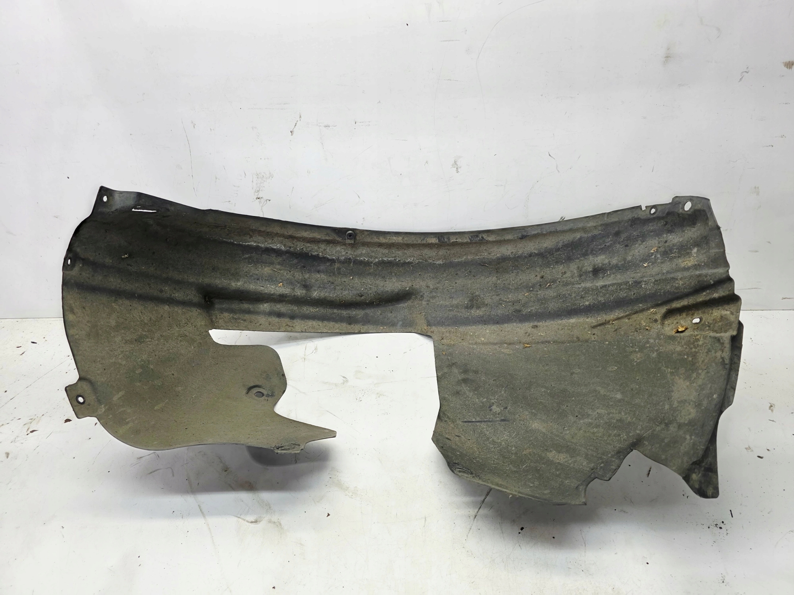 mudguard plastic left front AUDI A3 8P 8P0821171G 9/26