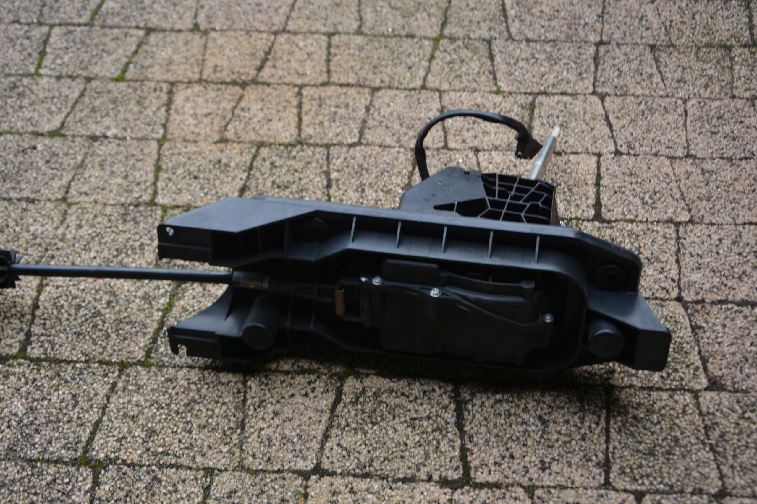 WYBIERAK LINKA DSG VW JETTA 5K1713025DP Rodzaj skrzyni Automatyczna