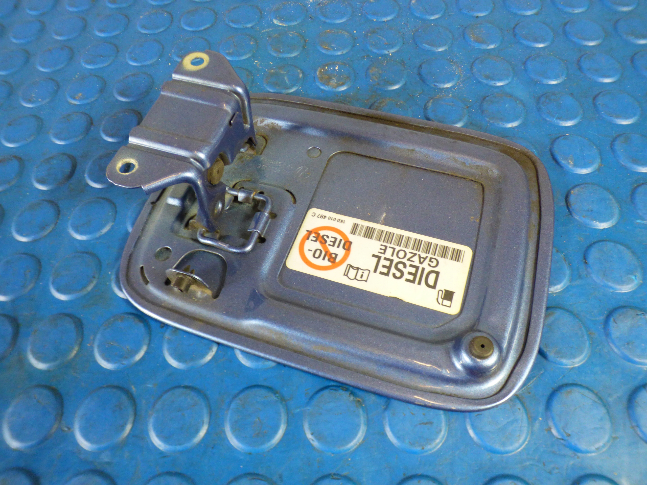 Volet trappe carburant Carburant LR5T VW CADDY III 2K5