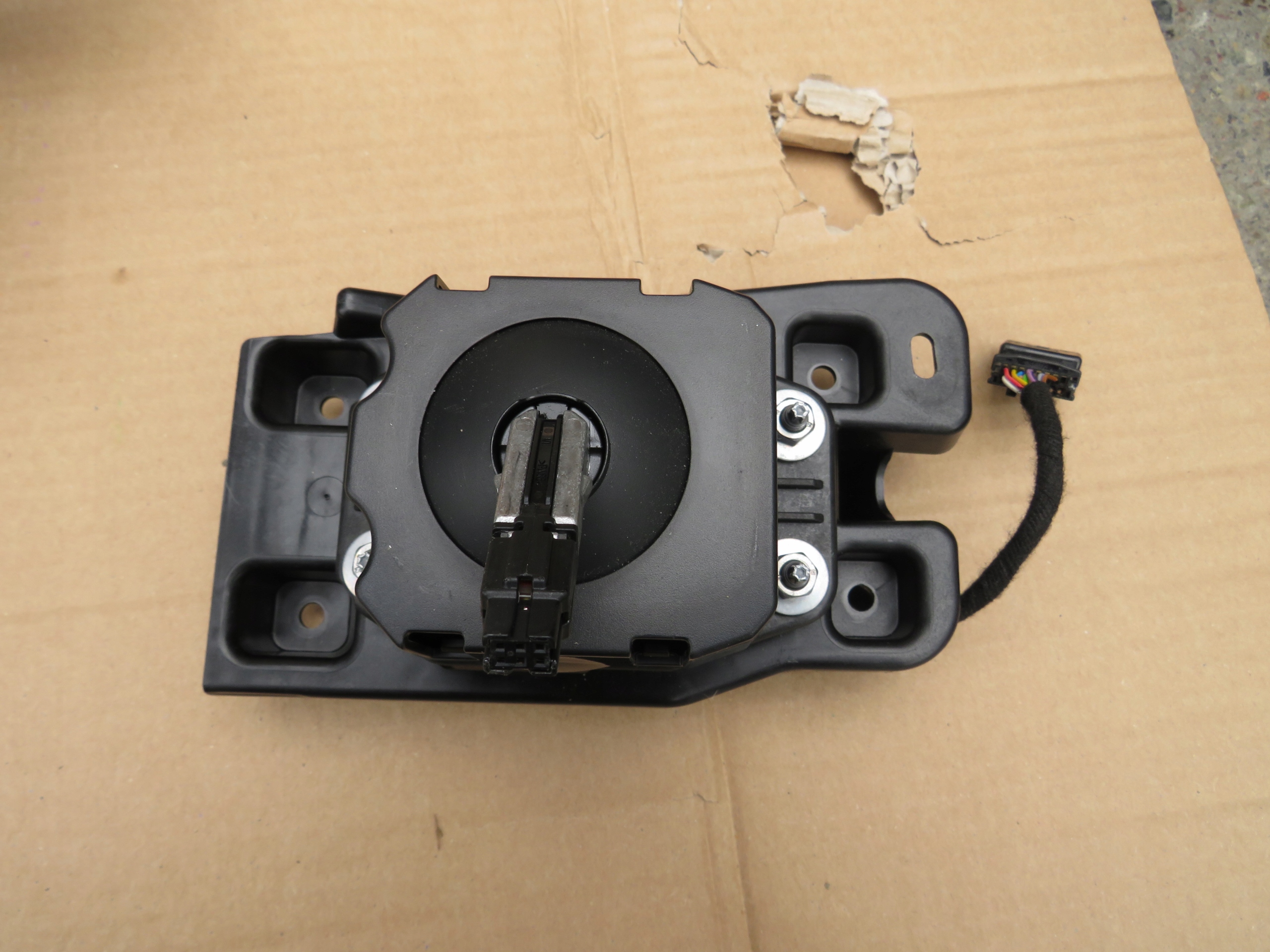 WYBIERAK BIEGOW 341049798R RENAULT