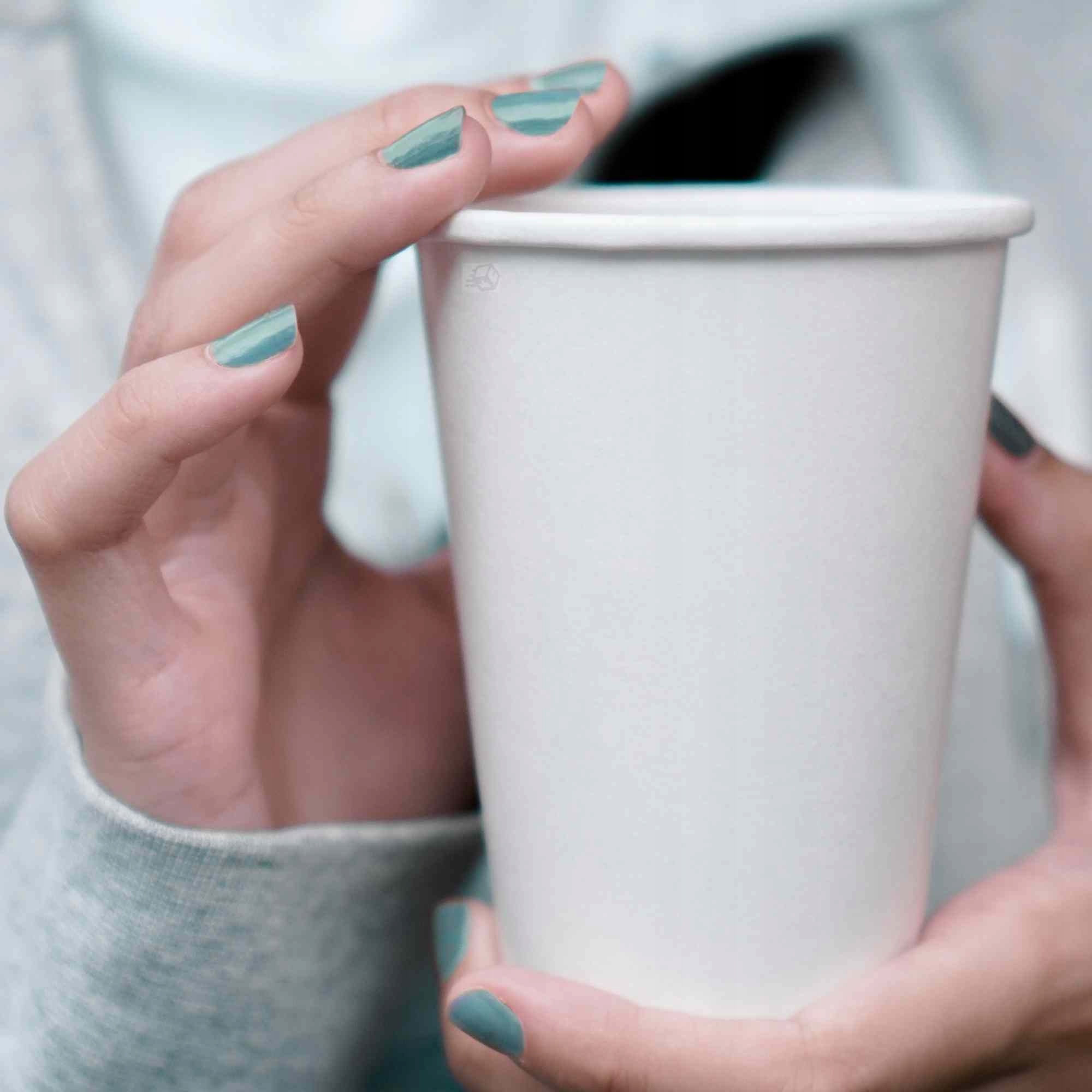 KUBKI PAPIEROWE DO KAWY/HERBATY NAPOJÓW GORĄCYCH/ZIMNYCH BIAŁE 300ML100SZT Materiał papier