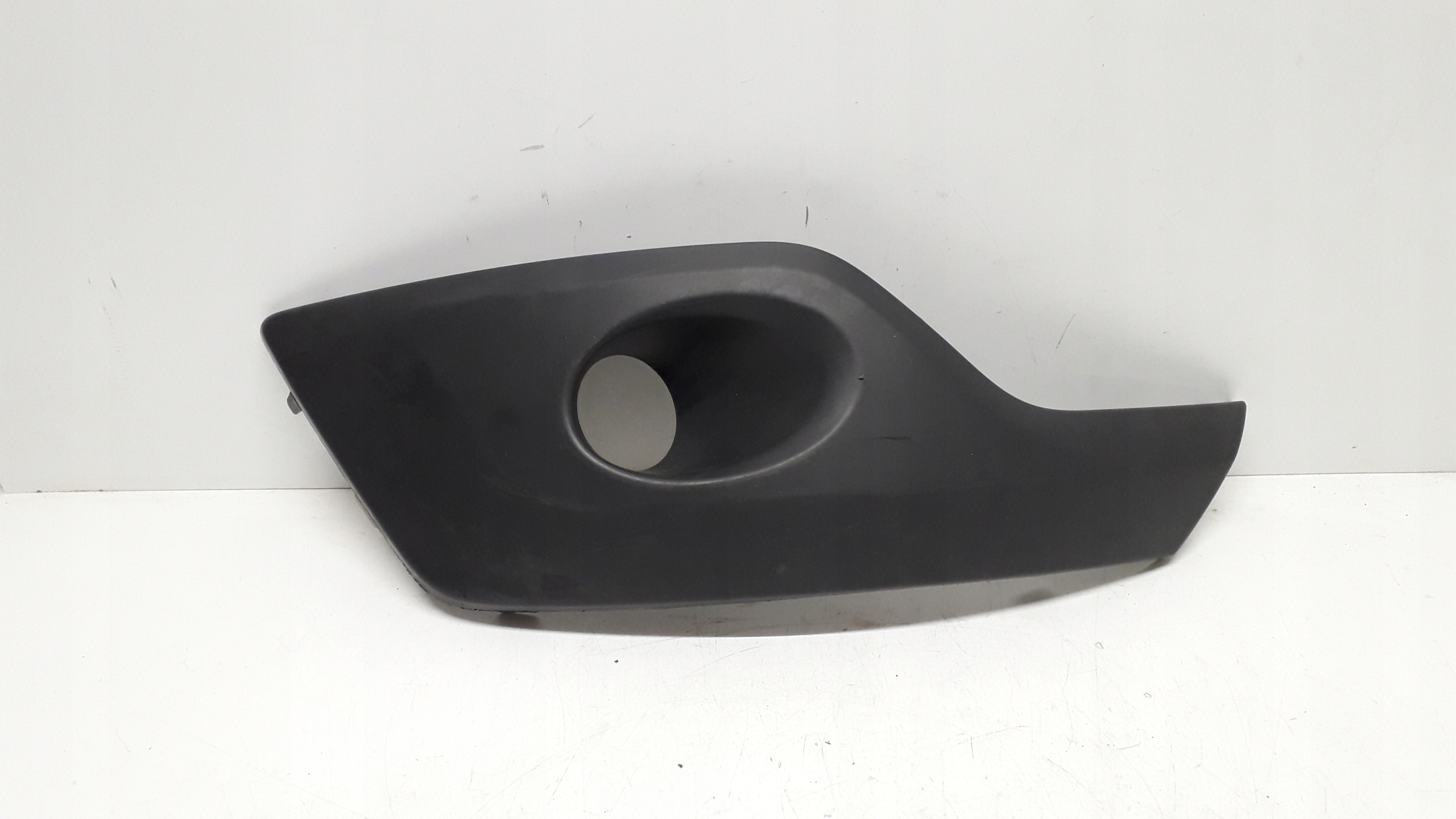 BK21-R19952-B - FORD TRANSIT CUSTOM ГАЛОГЕННАЯ РЕШЕТКА ПРАВА