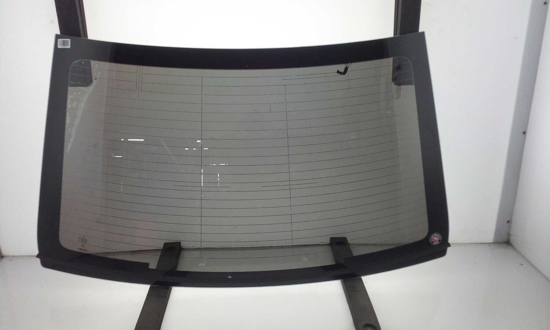 B22352 - Заднє скло MERCEDES E-Class W212 седан 09-16 ORG