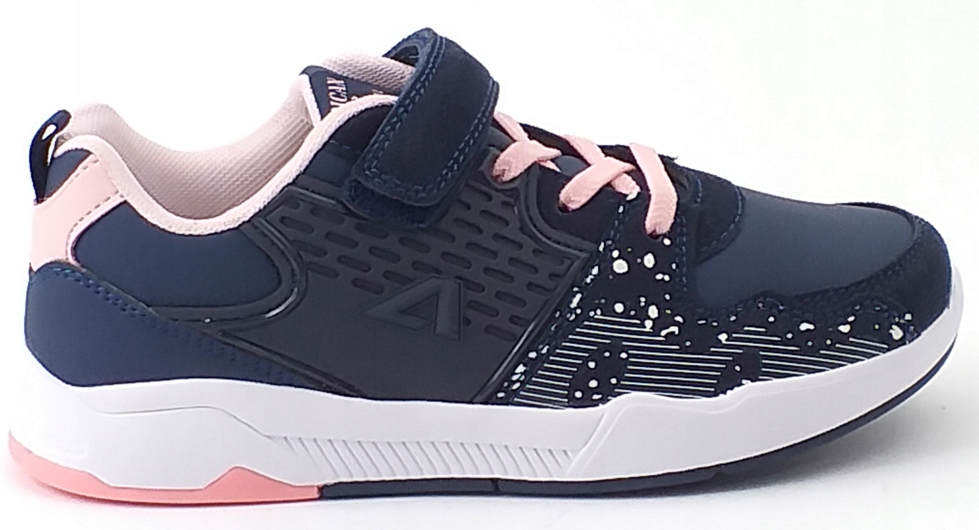 AMERICAN CLUB BS26 ADIDASY SPORTOWE BUTY RZEP 33 Marka American Club