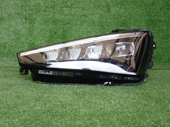 SKODA SCALA CRYSTAL LED 19- reflektor left light left