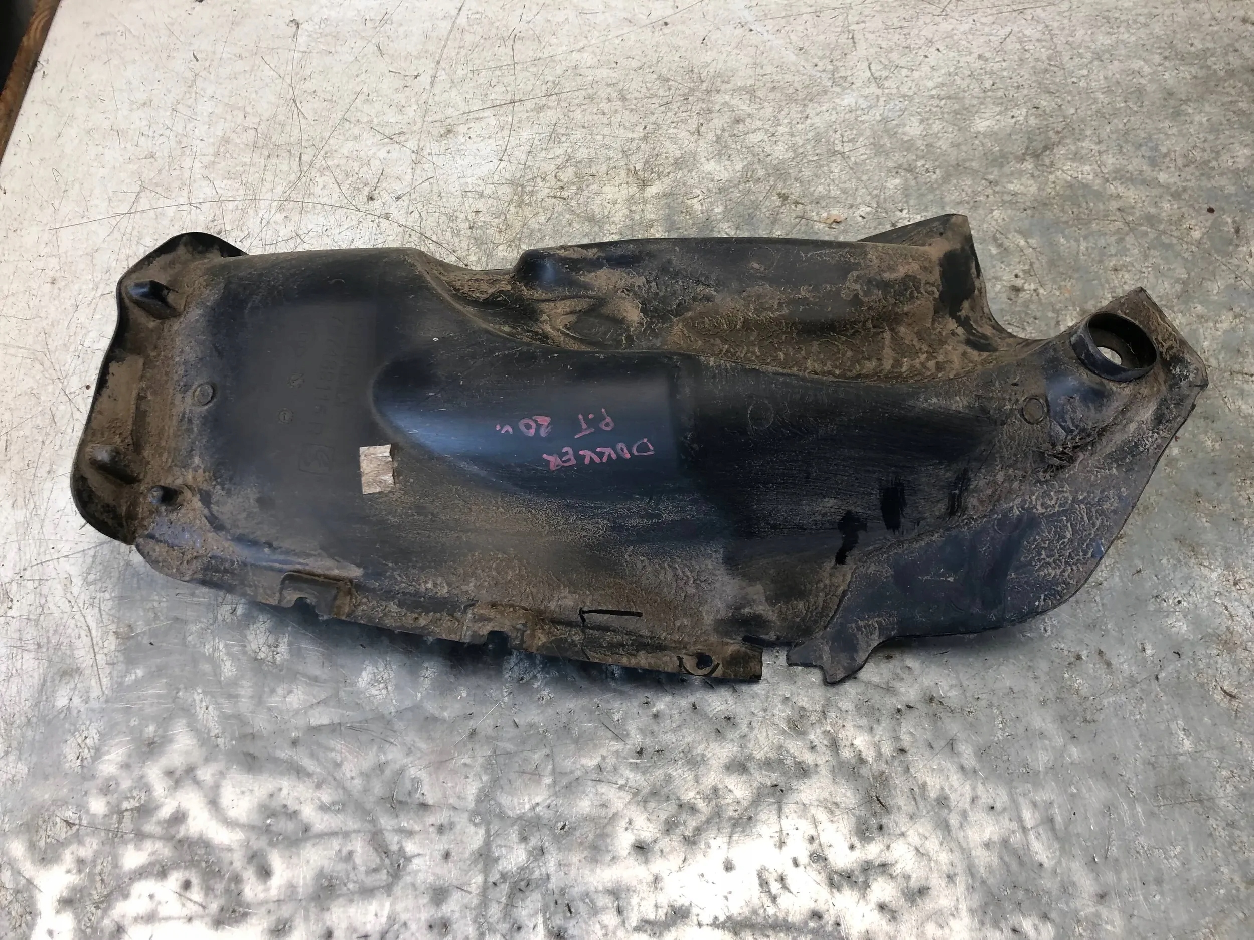 mudguard right rear part DACIA DOKKER 767489115R