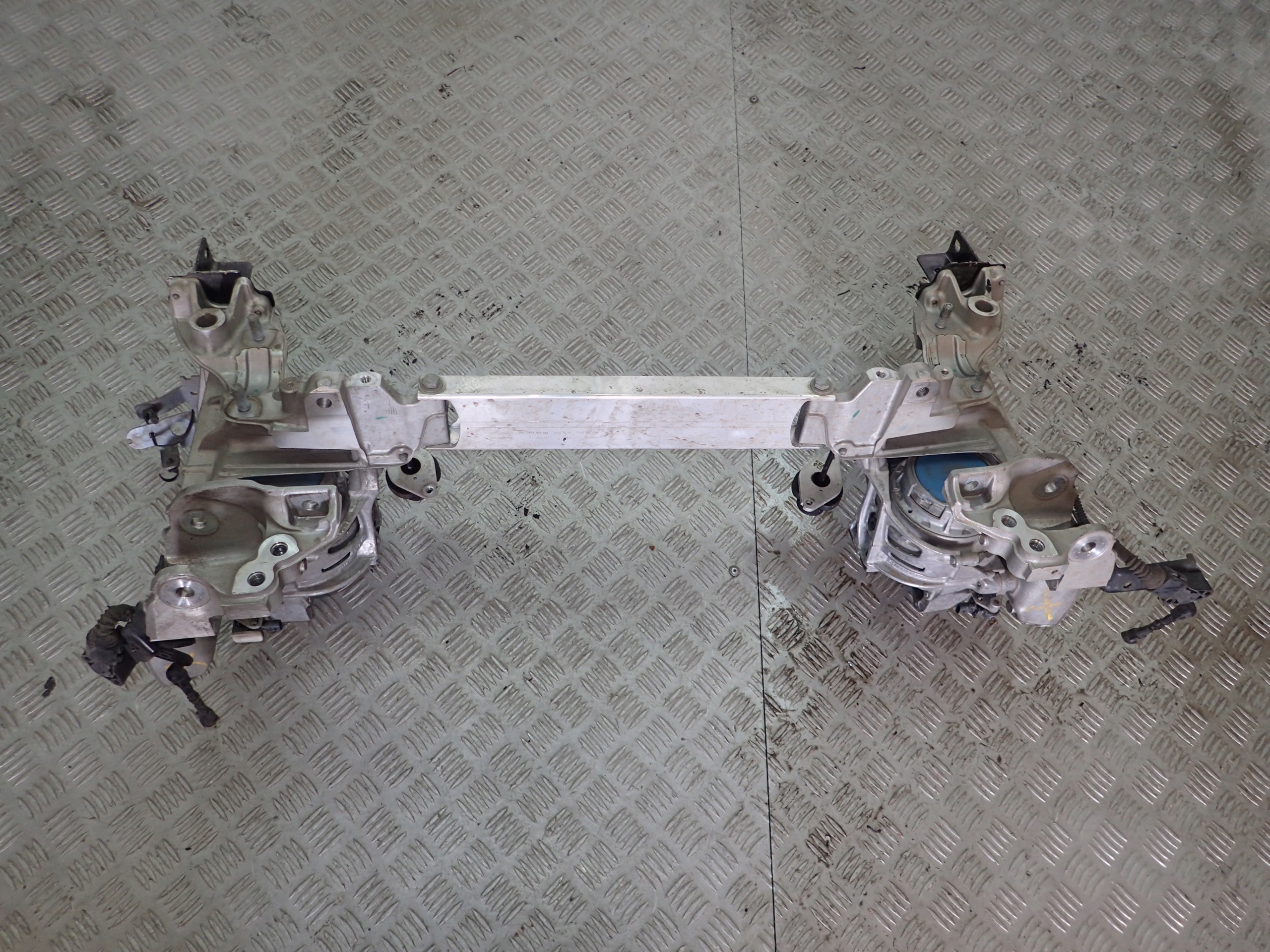 AUDI A8 4N D5 лава сани колиска передня 4n0399251c