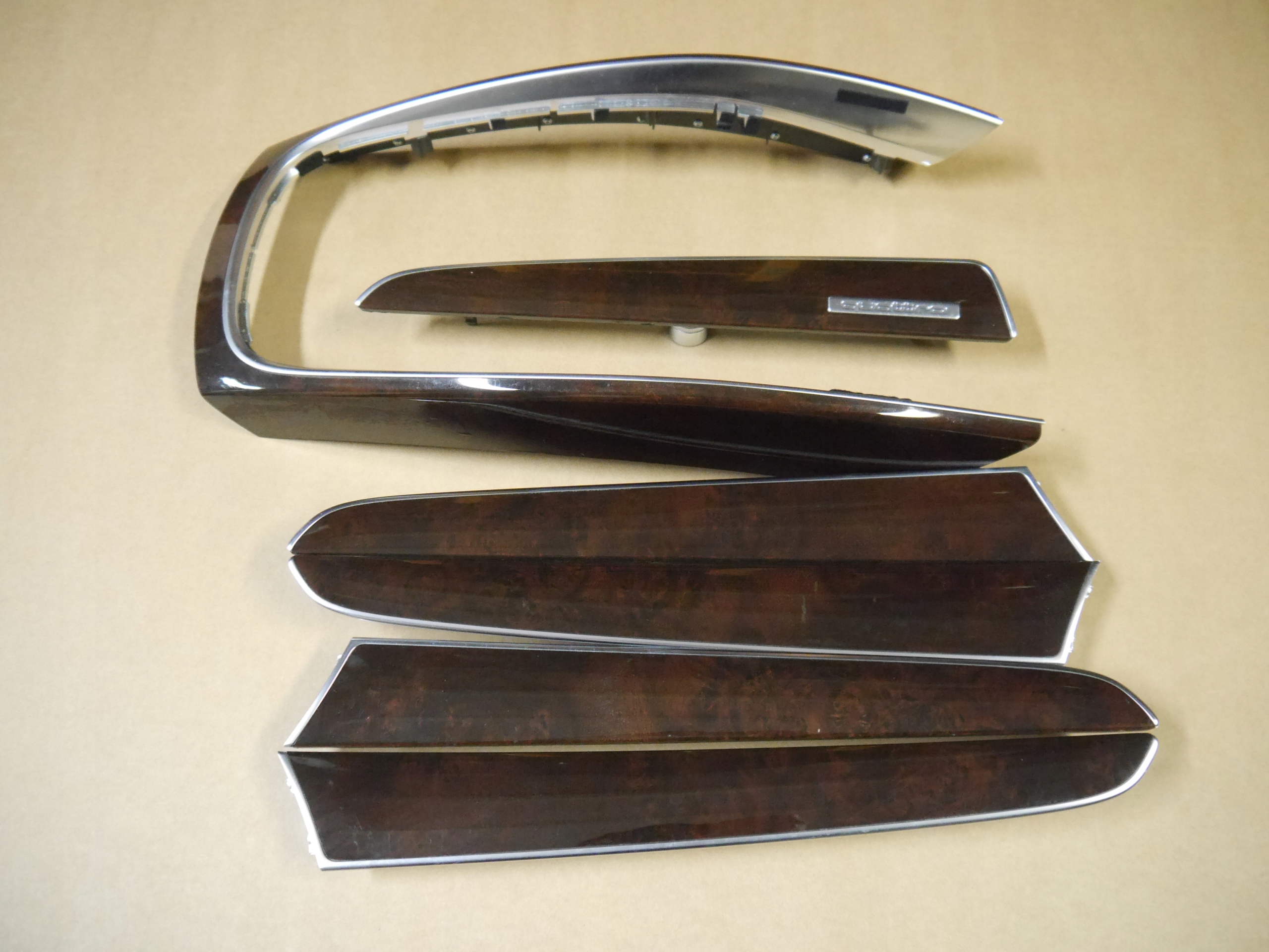 8R0 - AUDI Q5 8R декоративні молдинги