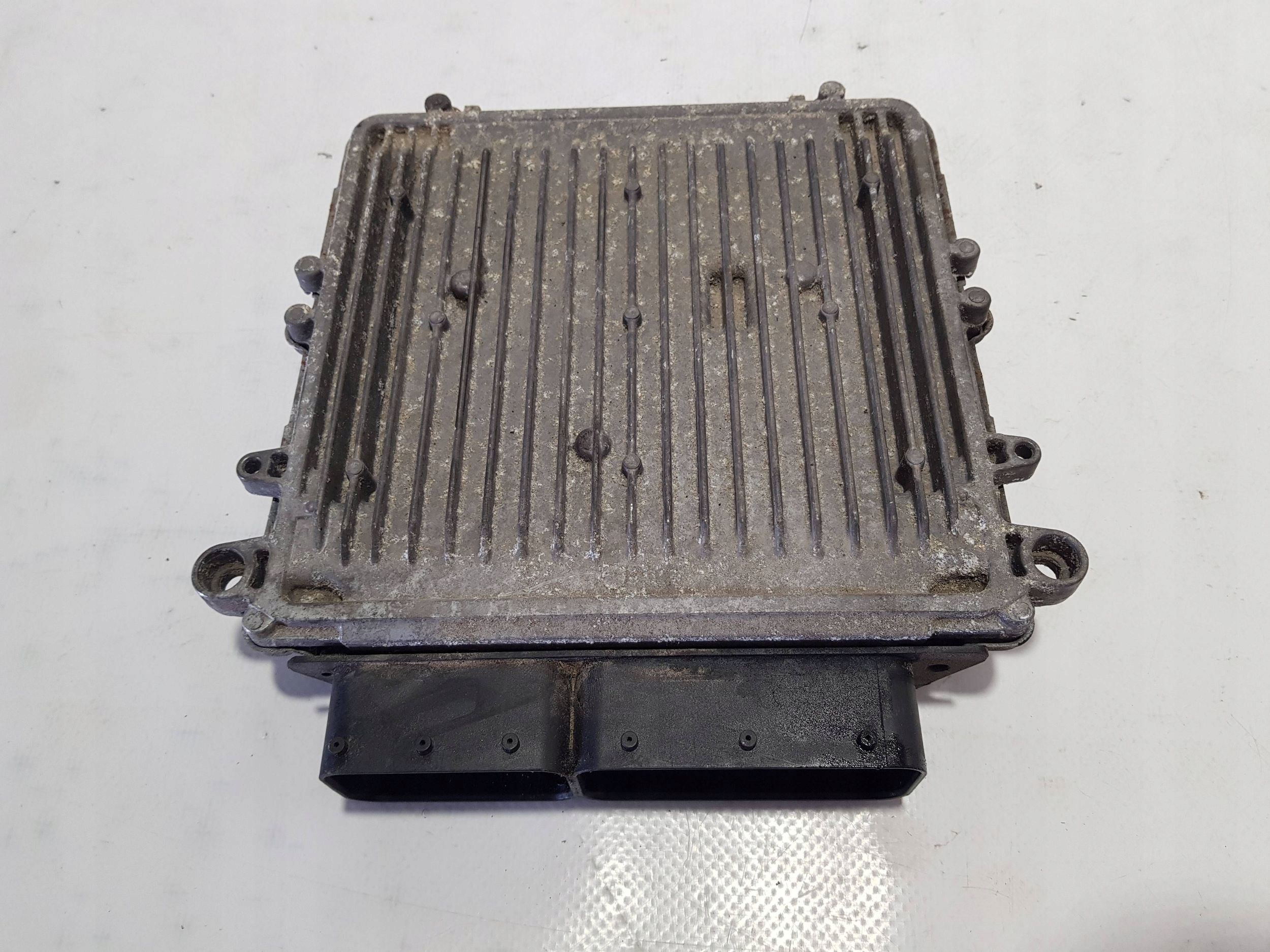 MERCEDES ML W164 W251 GL X164 computer control unit of the engine 0281013386