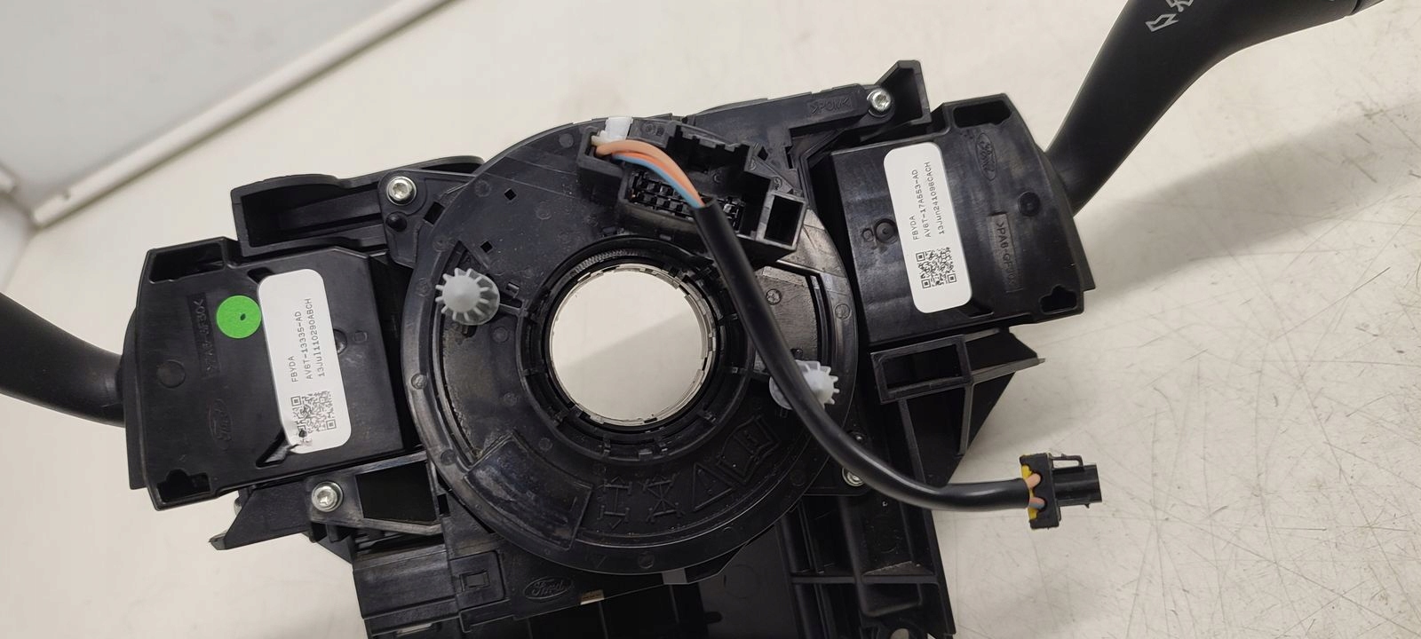 DEVIO LUCI TERGICRISTALLO TERGI CIM Ford Focus MK3 kombi 1,0 Ecoboost