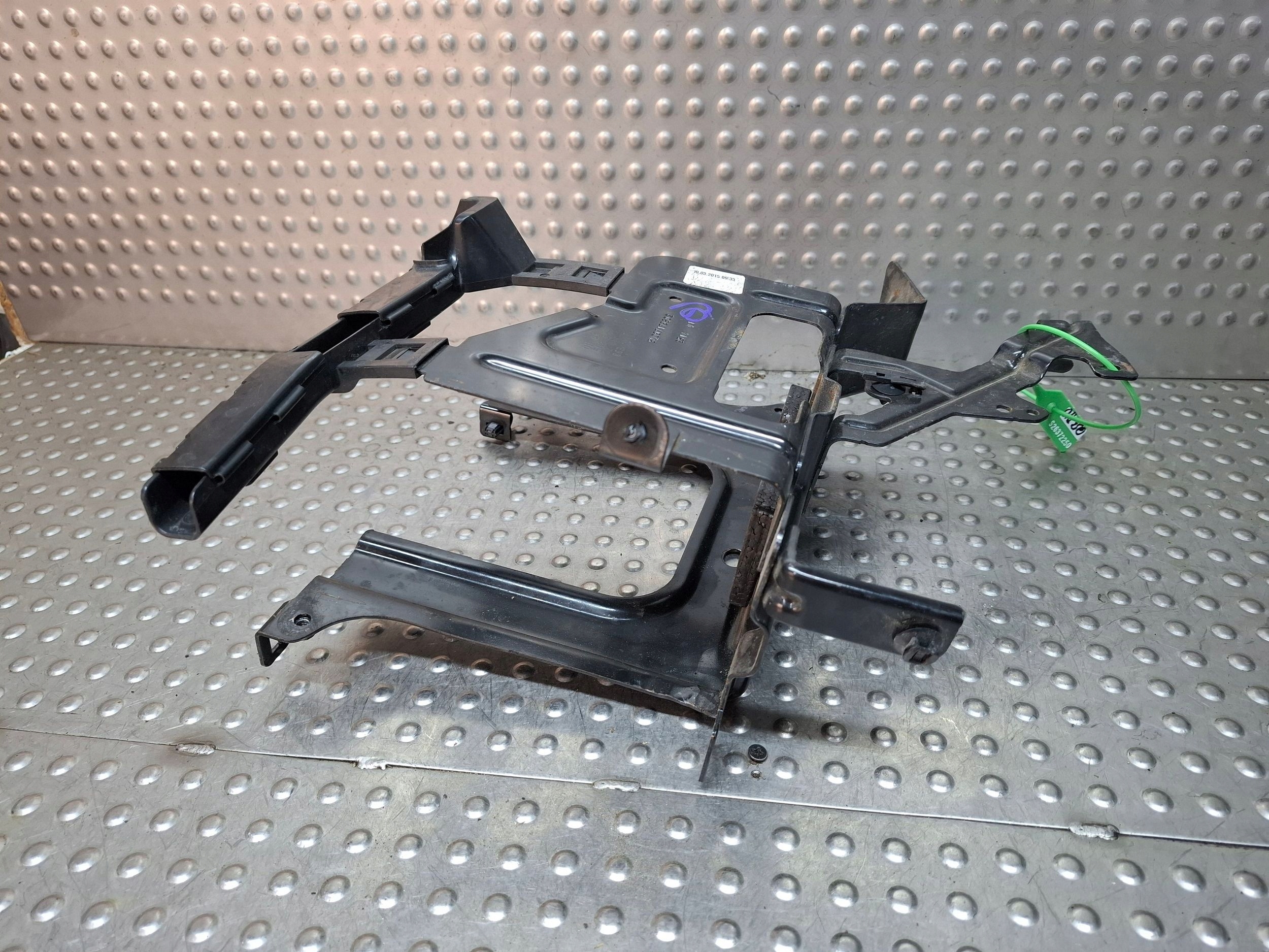 bracket holder WEBASTO 5Q0907102E VW PASSAT B8 GOLF VII A3 8V
